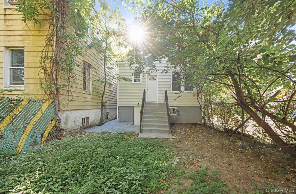 Single Family Webster  Staten Island, NY 10301, MLS-926860-27