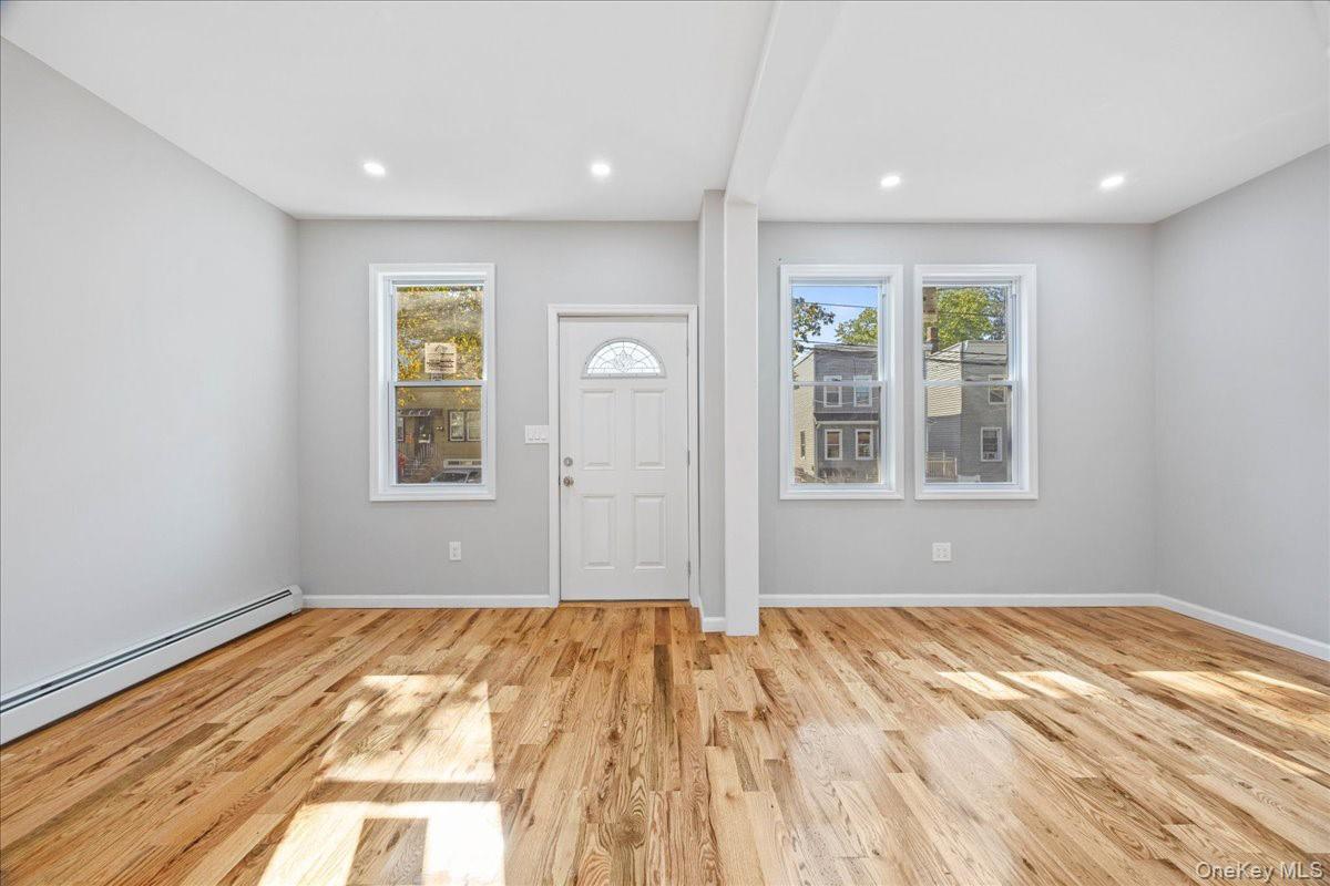 Single Family Webster  Staten Island, NY 10301, MLS-926860-3