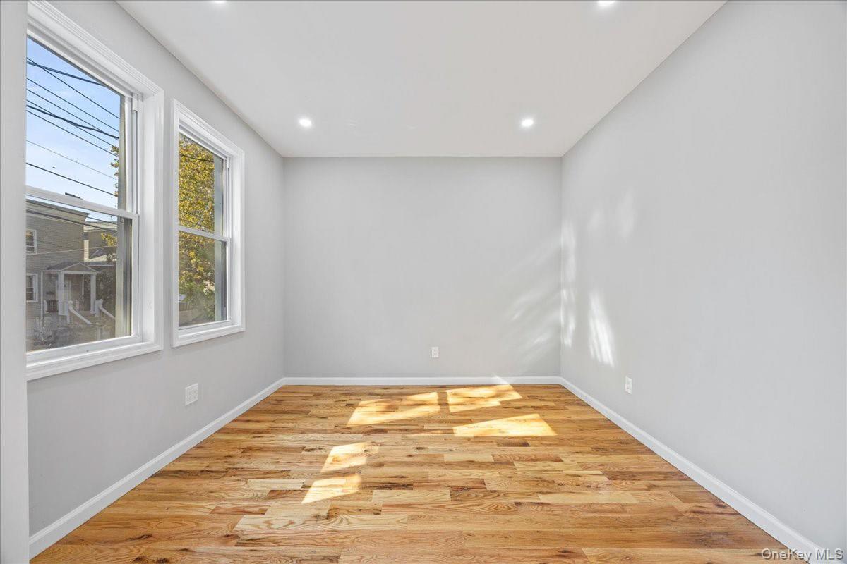 Single Family Webster  Staten Island, NY 10301, MLS-926860-7