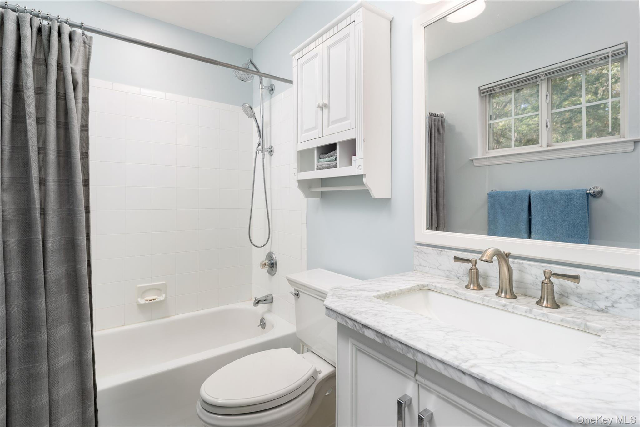 Single Family Washington Heights  Suffolk County, NY 11946, MLS-926880-14