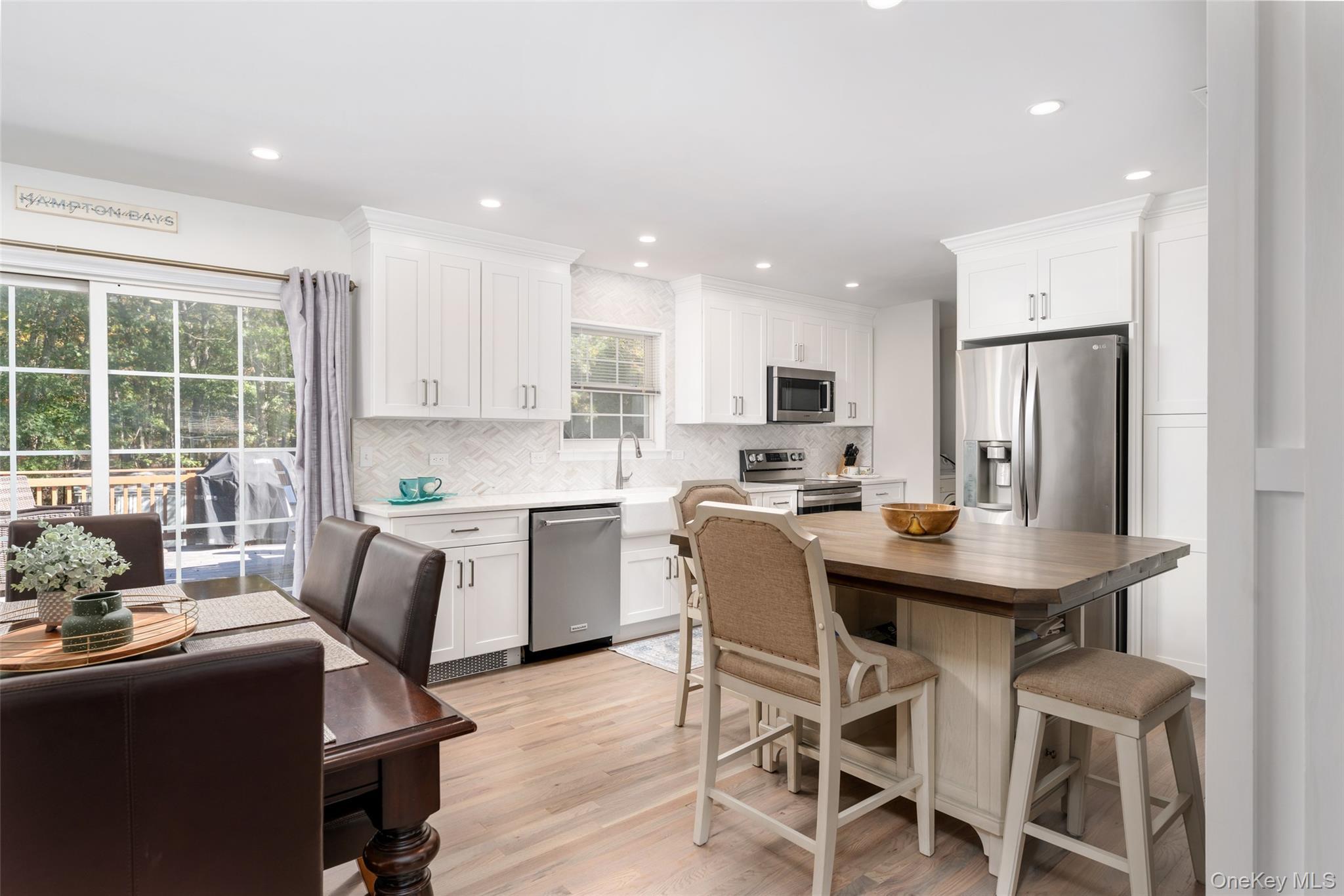 Single Family Washington Heights  Suffolk County, NY 11946, MLS-926880-8