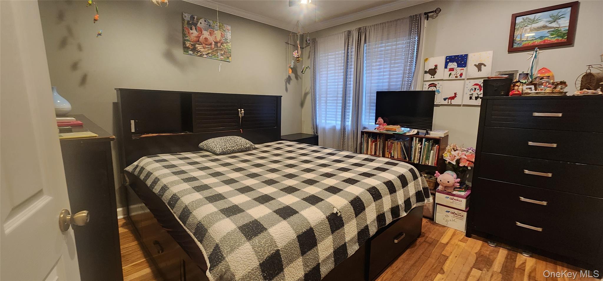 Single Family Astoria Suffolk County, NY 11951, MLS-926885-18