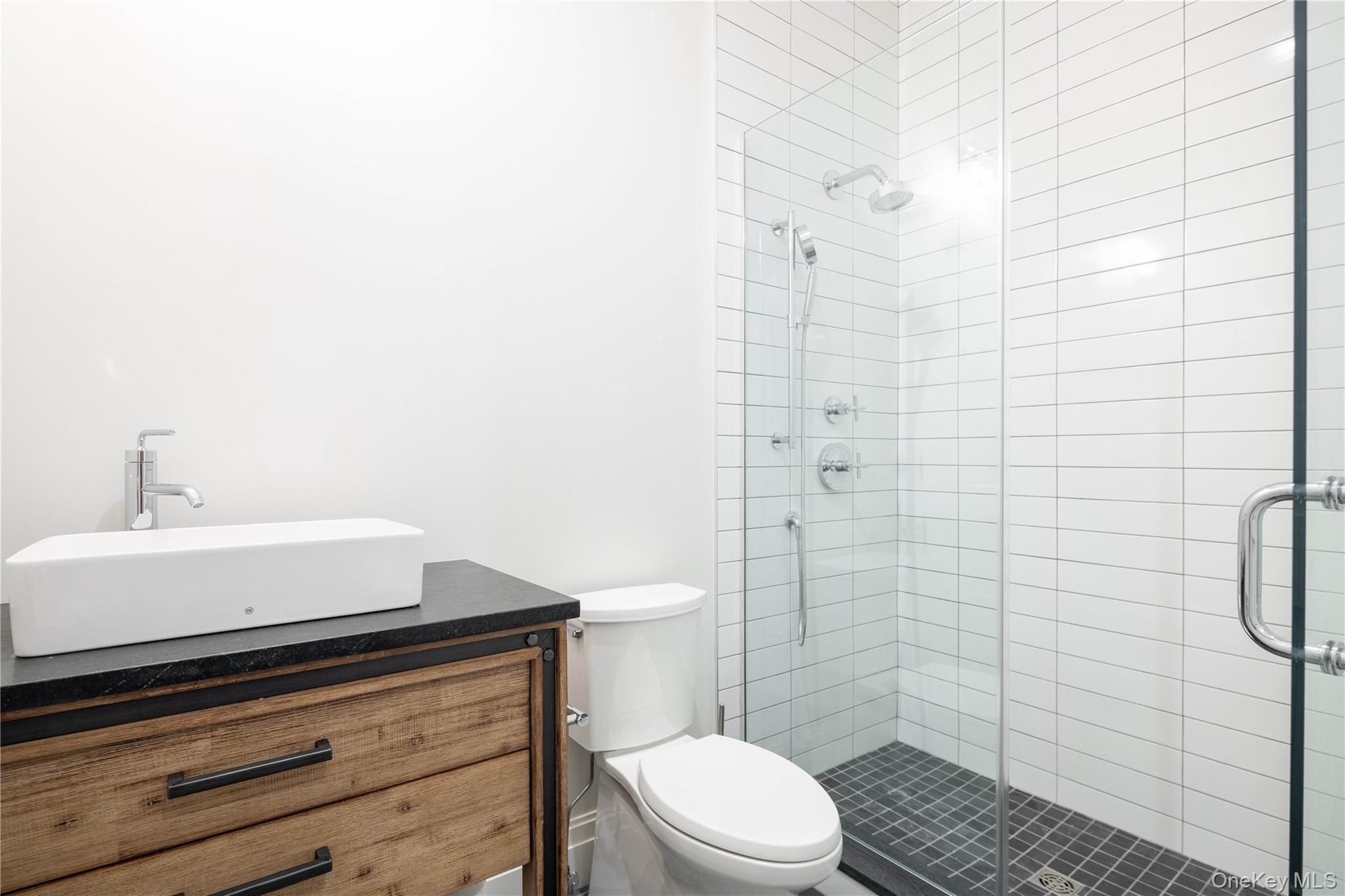 Single Family Griffing Suffolk County, NY 11978, MLS-926888-24