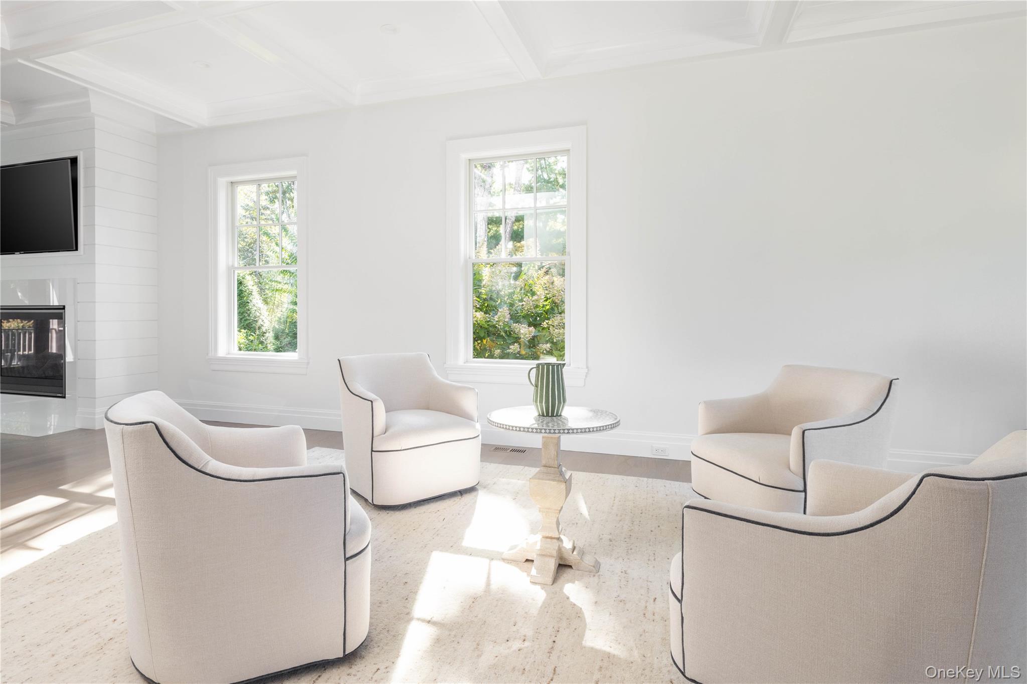 Single Family Griffing Suffolk County, NY 11978, MLS-926888-8