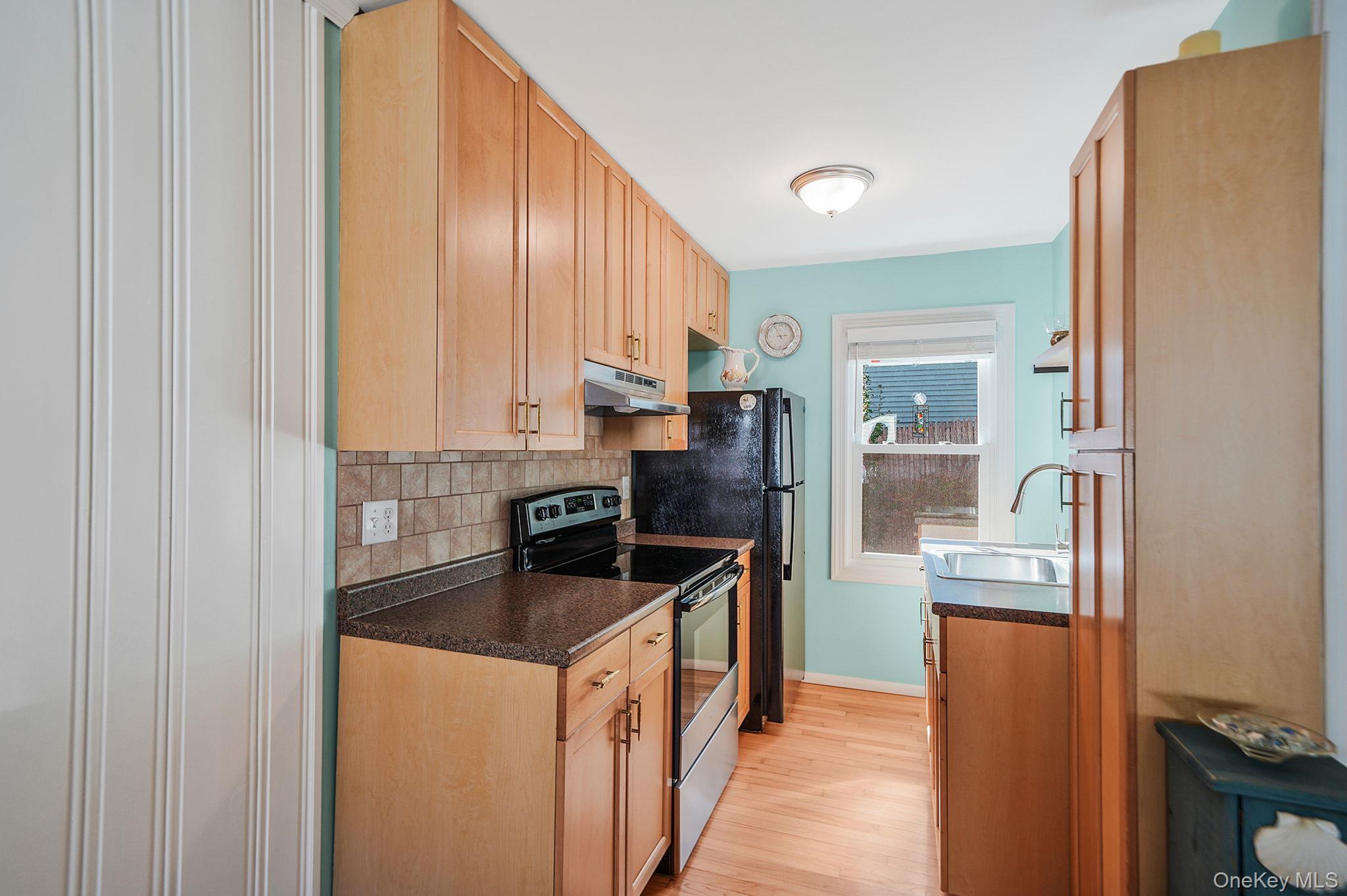 Single Family Wyandanch  Suffolk County, NY 11961, MLS-926919-9