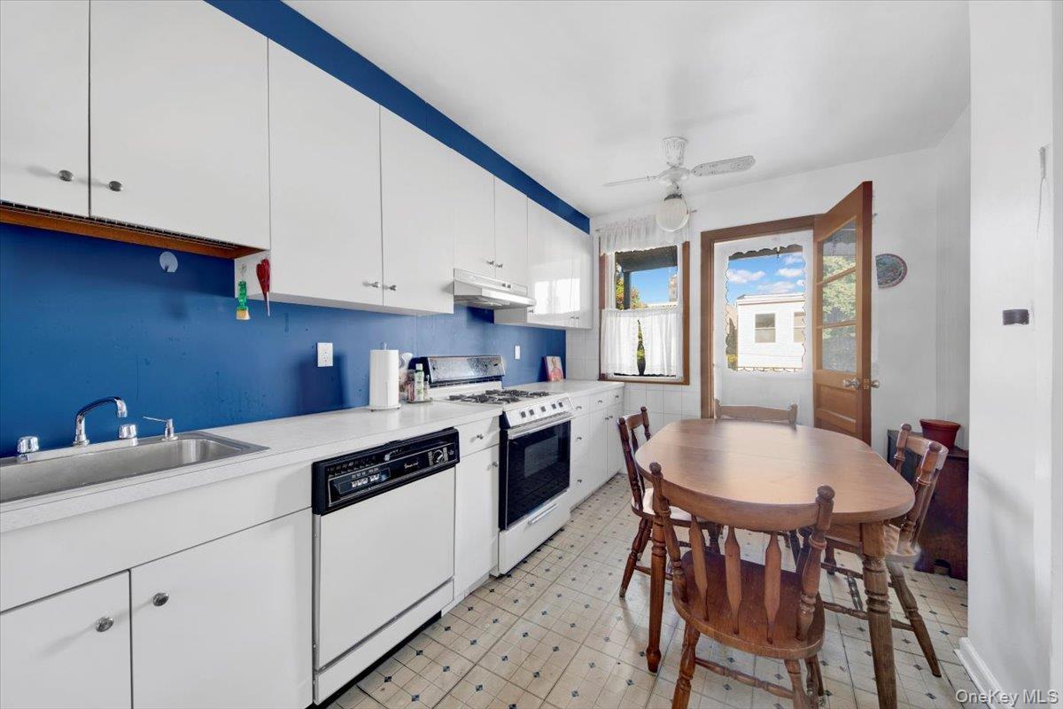 Single Family Wallace  Bronx, NY 10462, MLS-926930-13