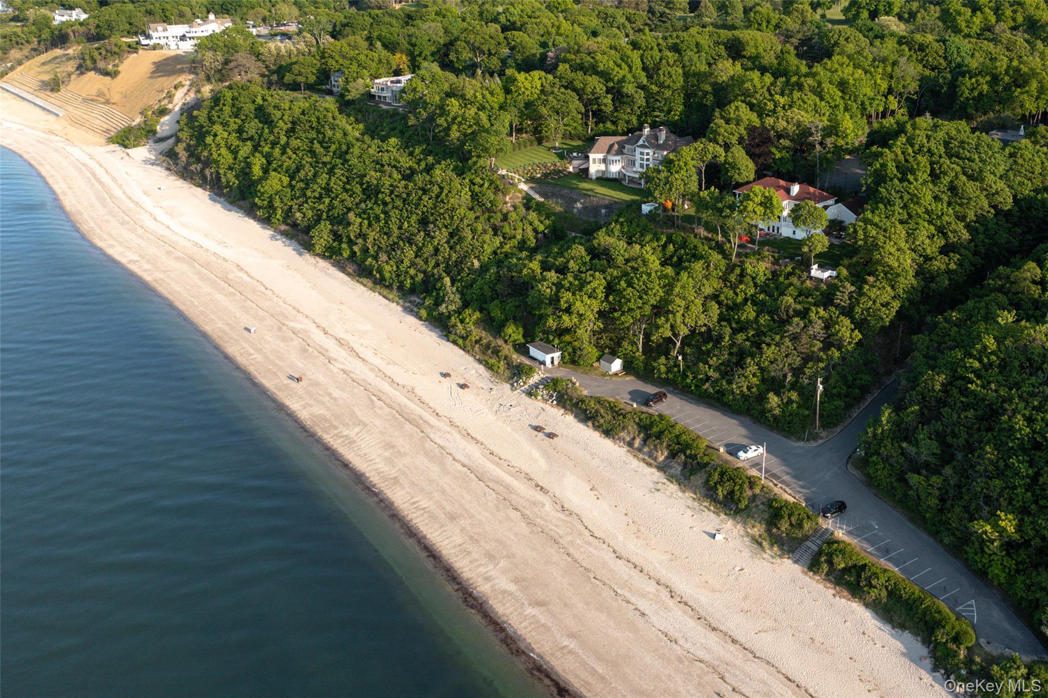 Single Family Stephans  Suffolk County, NY 11777, MLS-926947-35