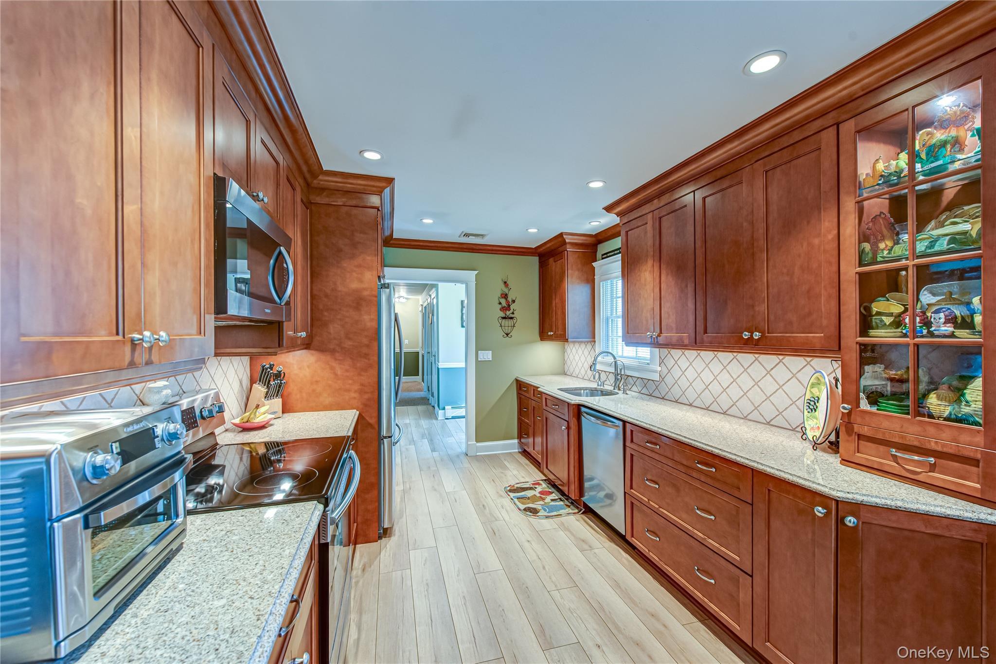 Single Family Walnut  Suffolk County, NY 11778, MLS-926954-13