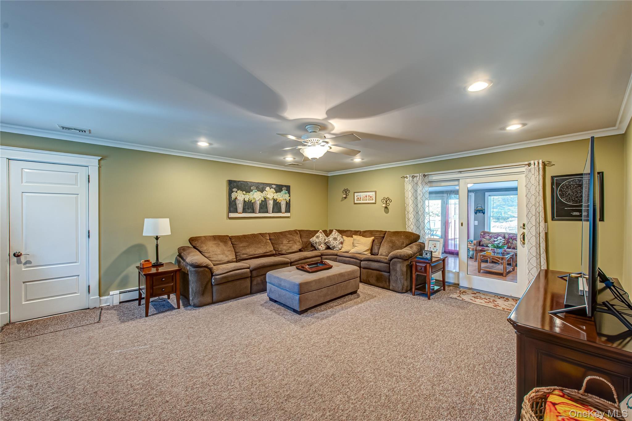 Single Family Walnut  Suffolk County, NY 11778, MLS-926954-19