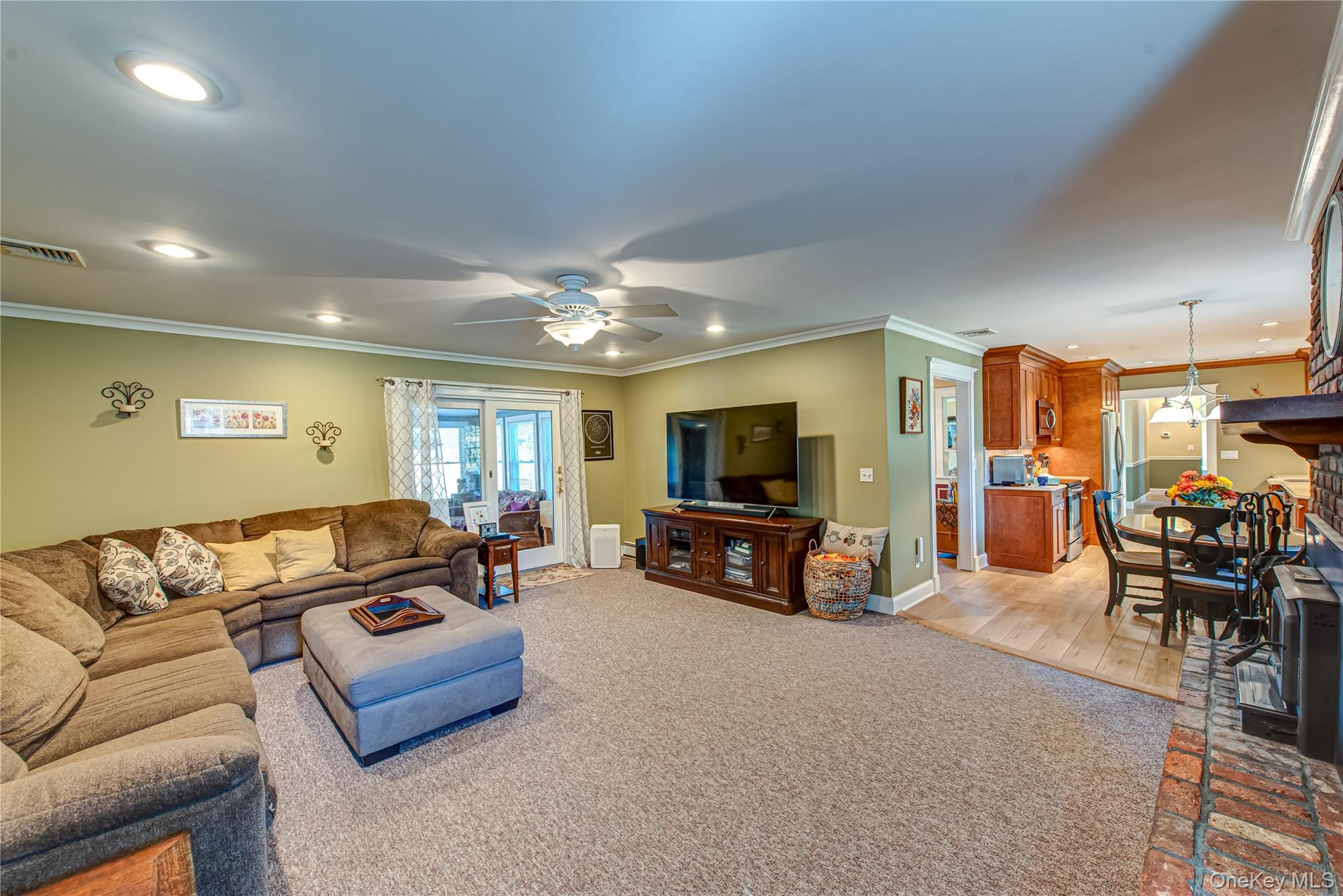 Single Family Walnut  Suffolk County, NY 11778, MLS-926954-20