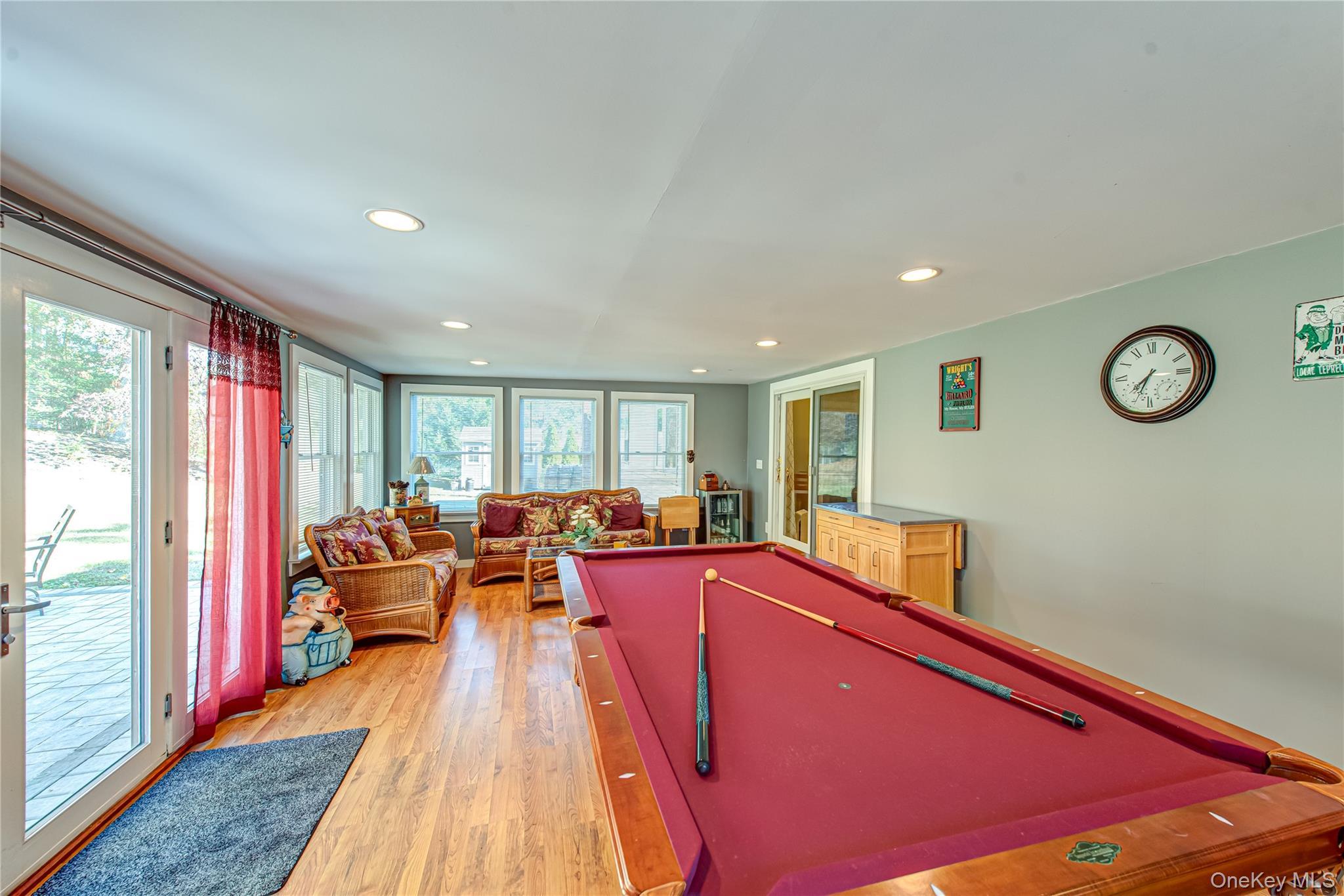 Single Family Walnut  Suffolk County, NY 11778, MLS-926954-24