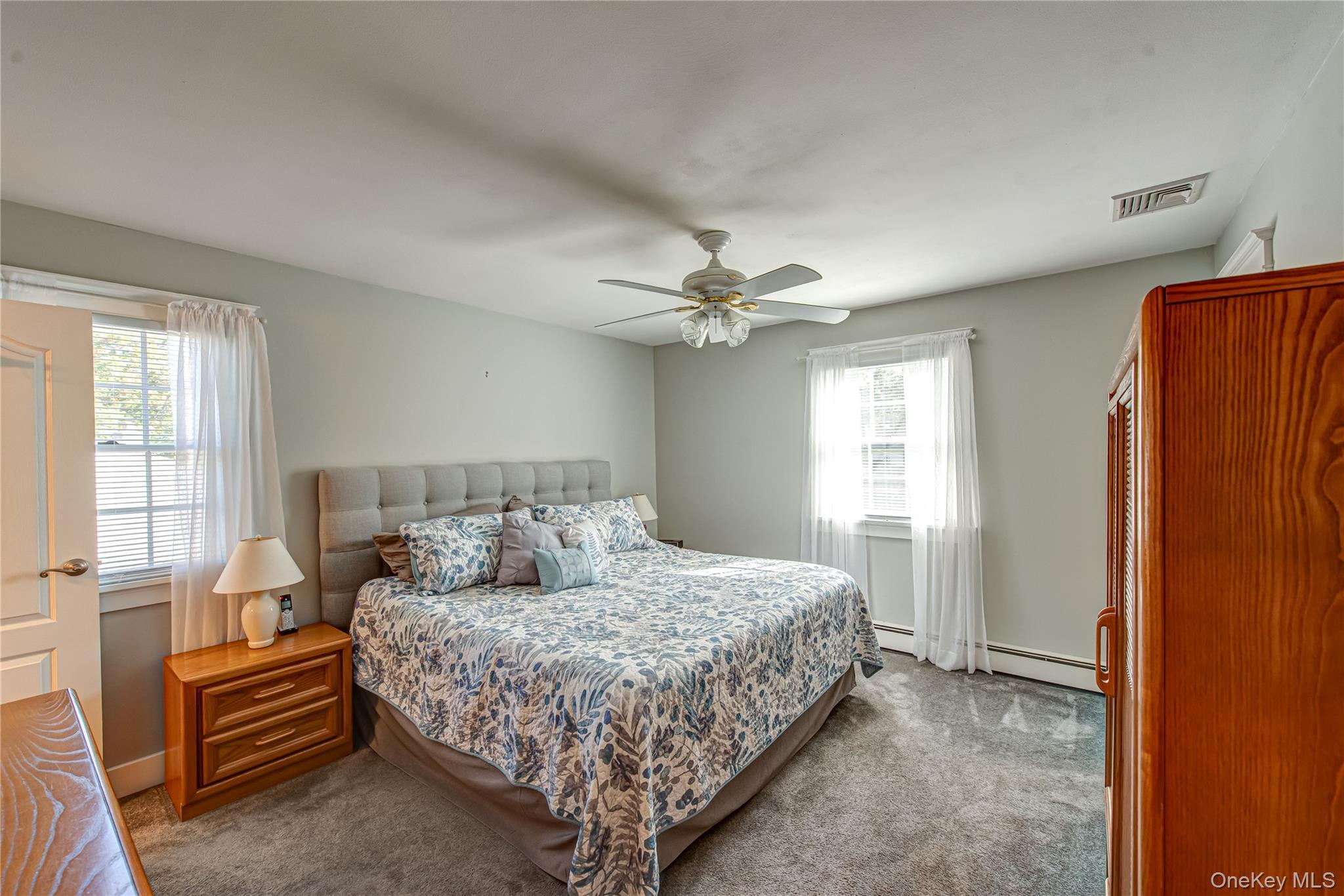 Single Family Walnut  Suffolk County, NY 11778, MLS-926954-26