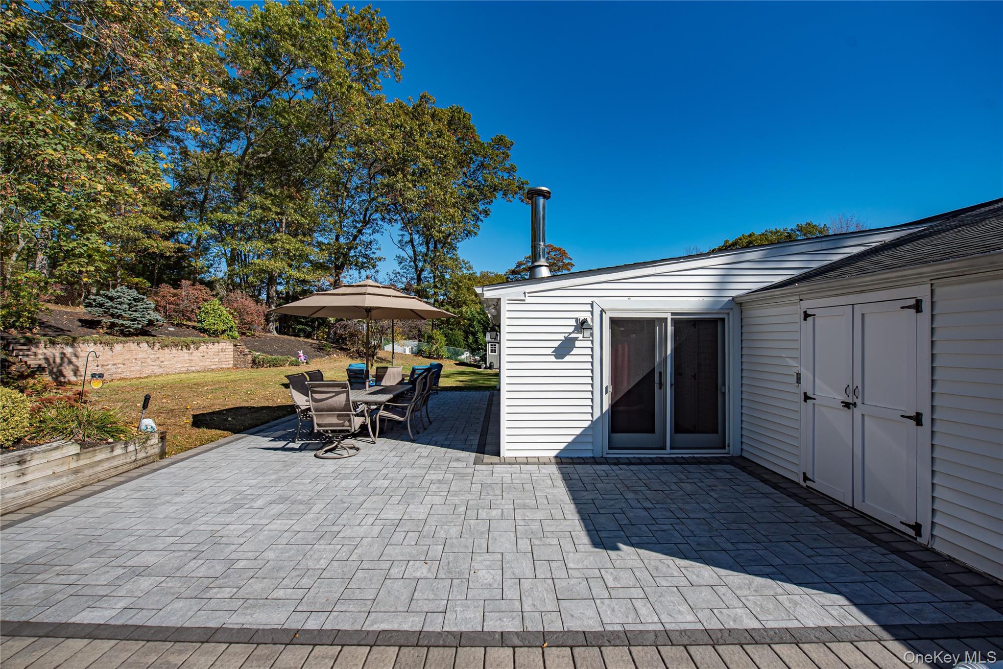 Single Family Walnut  Suffolk County, NY 11778, MLS-926954-36