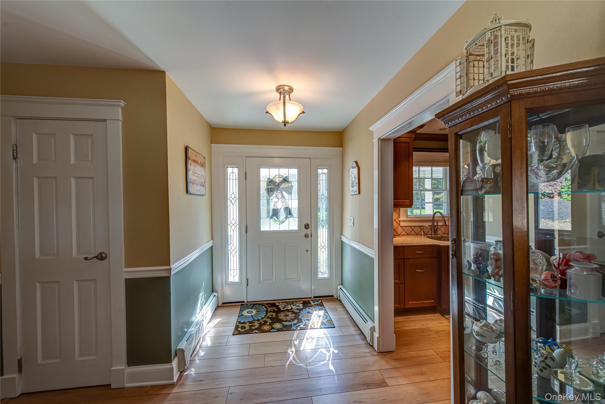 Single Family Walnut  Suffolk County, NY 11778, MLS-926954-5