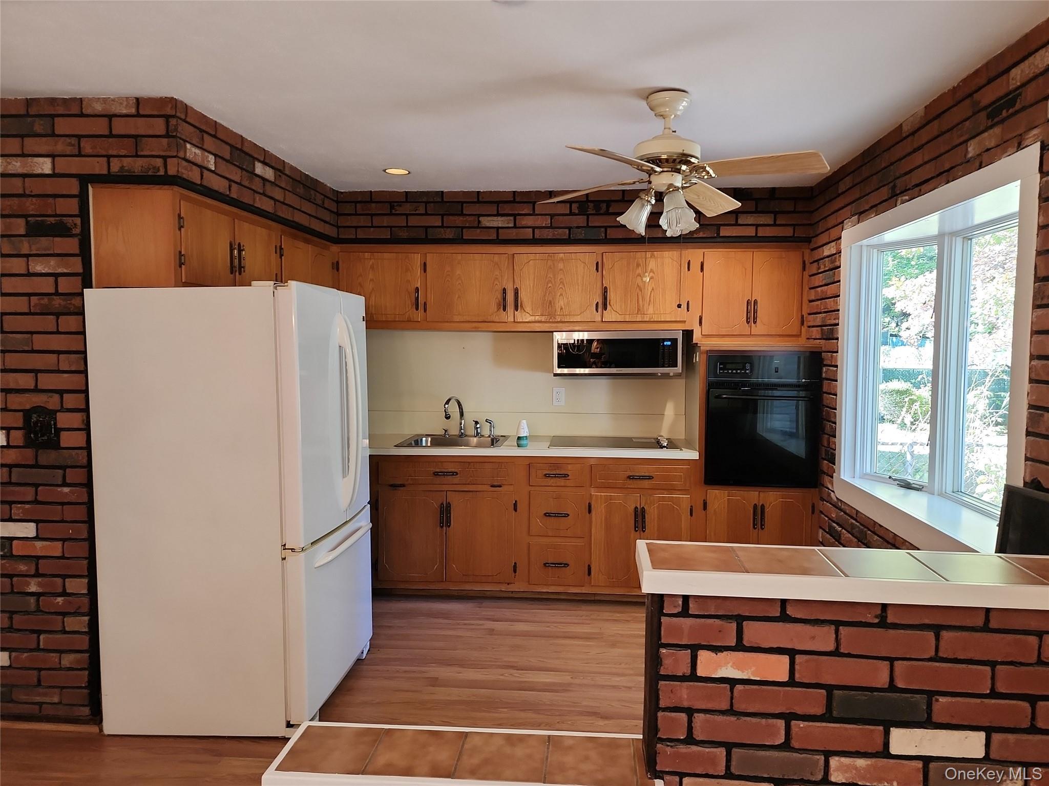 Single Family Pleasant Suffolk County, NY 11743, MLS-926962-4