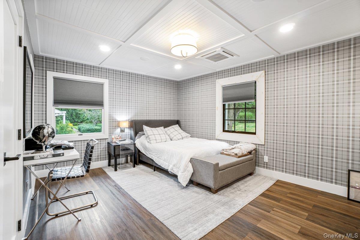 Single Family Rustic Gate Suffolk County, NY 11746, MLS-926964-35