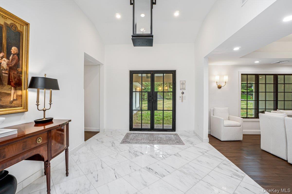 Single Family Rustic Gate Suffolk County, NY 11746, MLS-926964-4