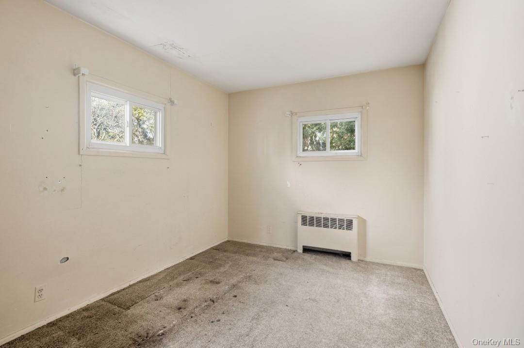 Single Family Hickory  Nassau County, NY 11050, MLS-926971-15