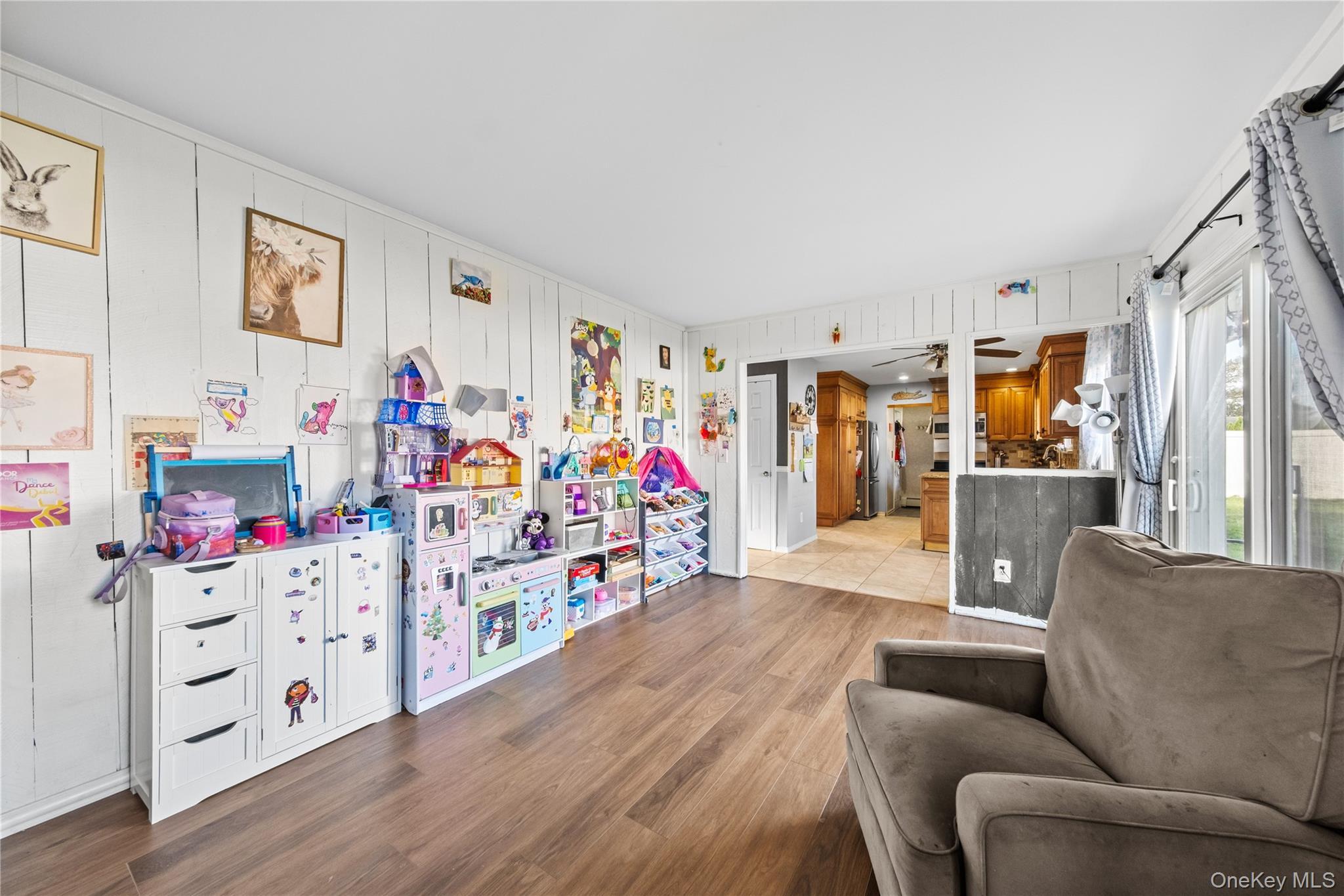 Single Family Singingwood  Suffolk County, NY 11741, MLS-926981-17