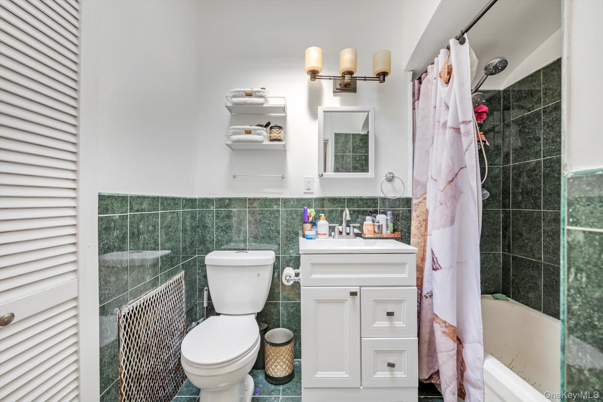 Single Family 88th  Brooklyn, NY 11236, MLS-926989-10