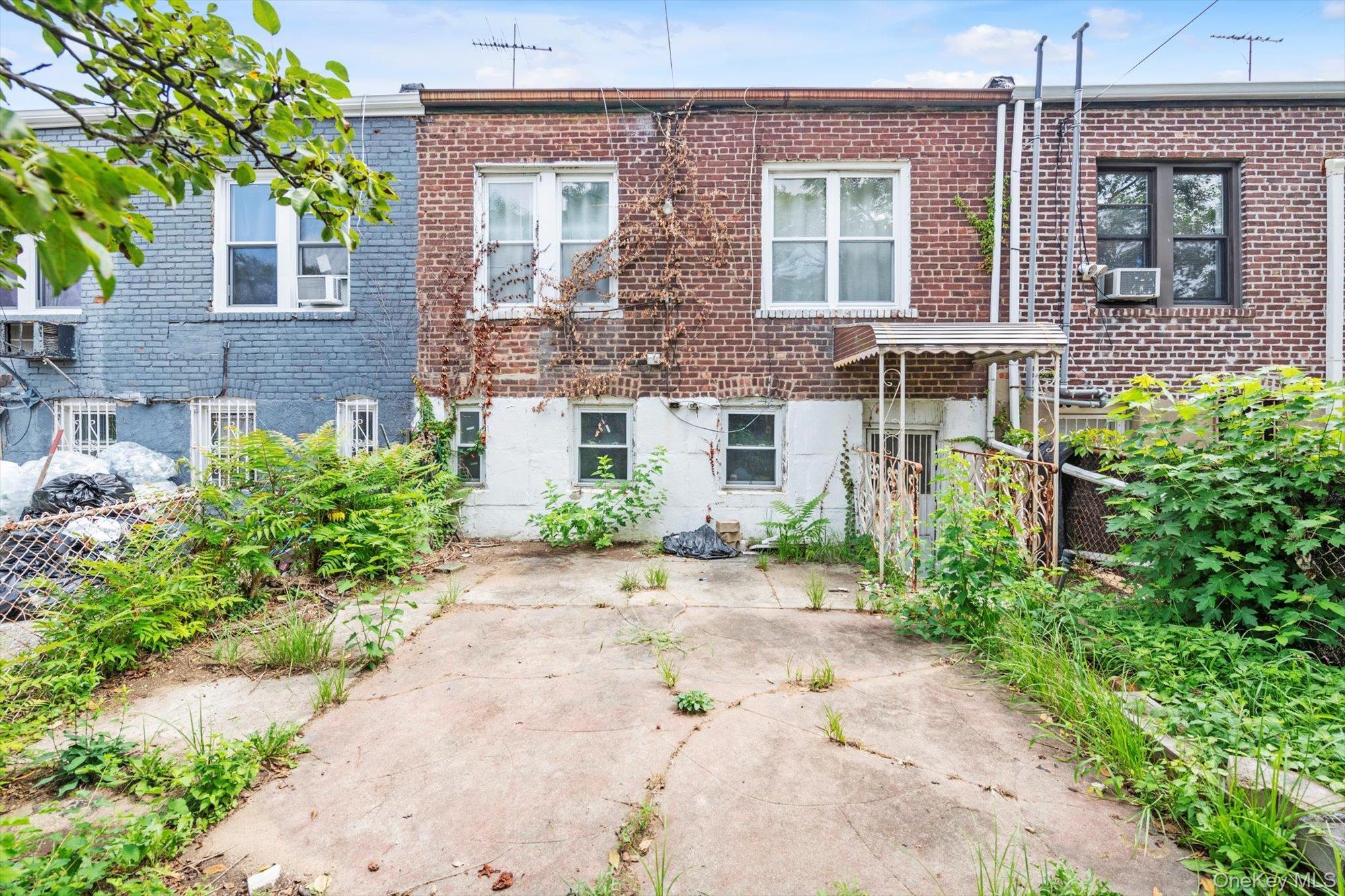 Single Family 88th  Brooklyn, NY 11236, MLS-926989-17