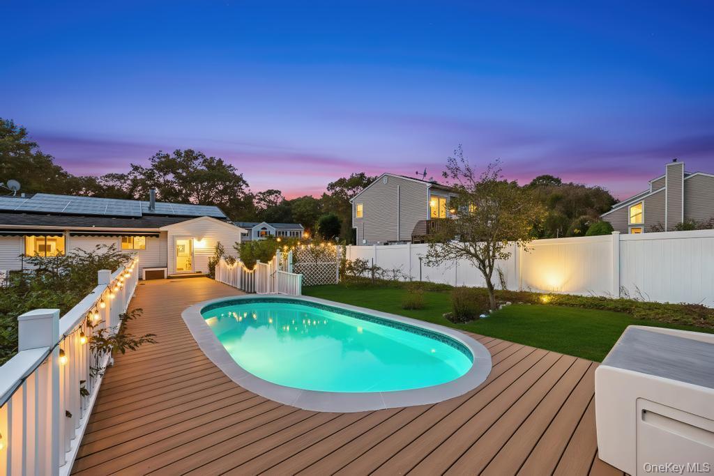 Single Family Evelyn  Suffolk County, NY 11949, MLS-927000-10