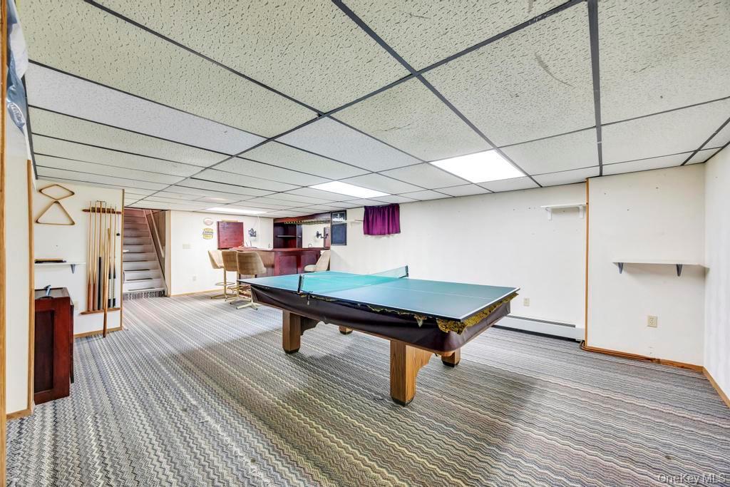 Single Family Evelyn  Suffolk County, NY 11949, MLS-927000-32