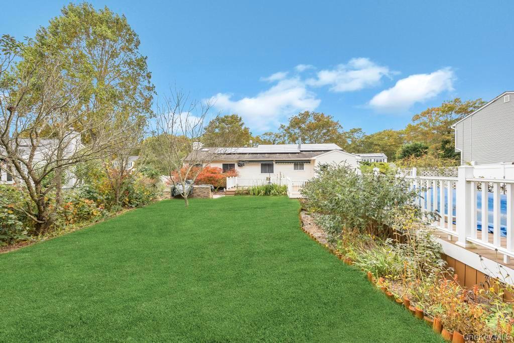 Single Family Evelyn  Suffolk County, NY 11949, MLS-927000-4