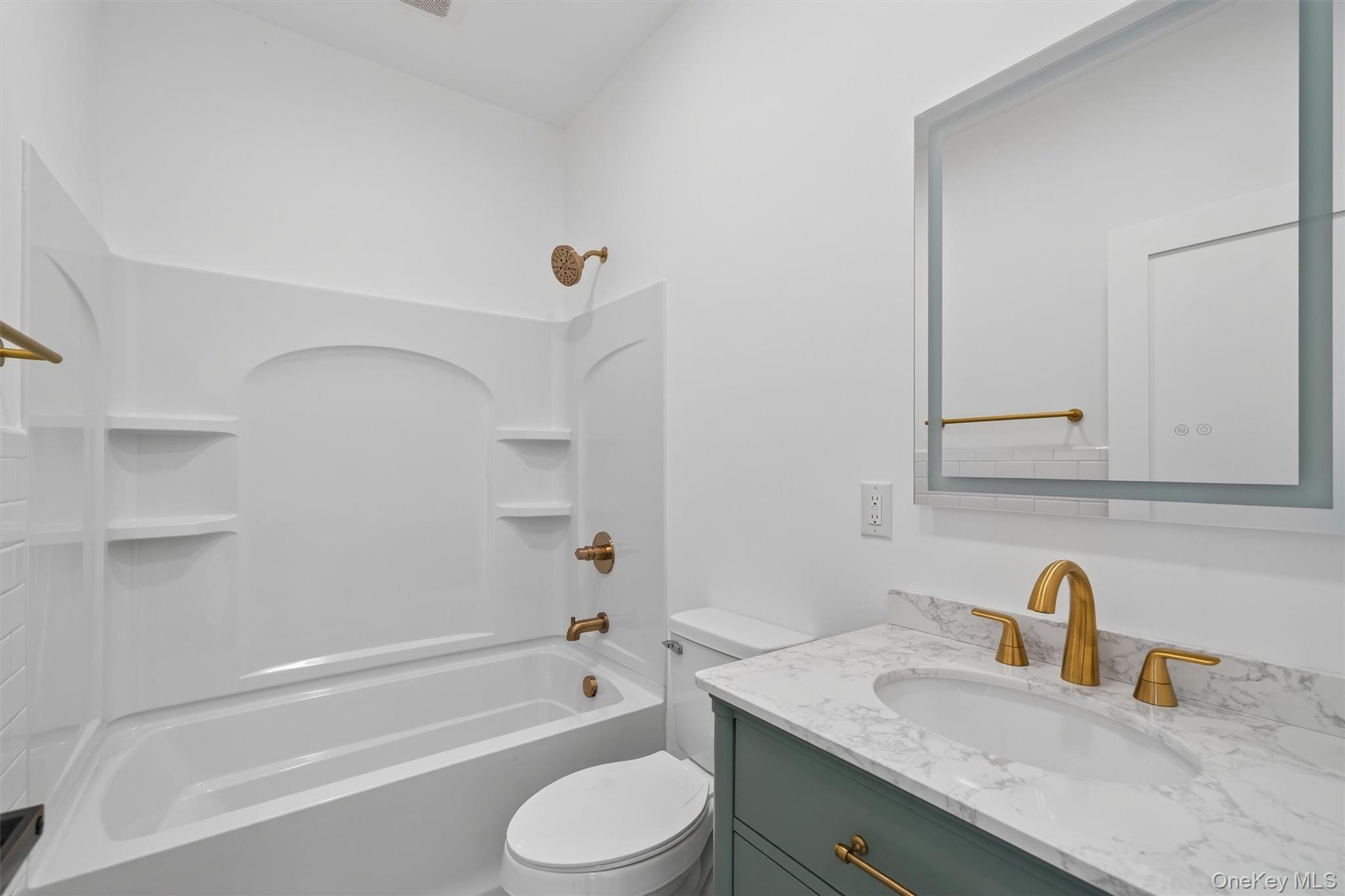 Single Family Bills  Ulster County, NY 12547, MLS-927018-14