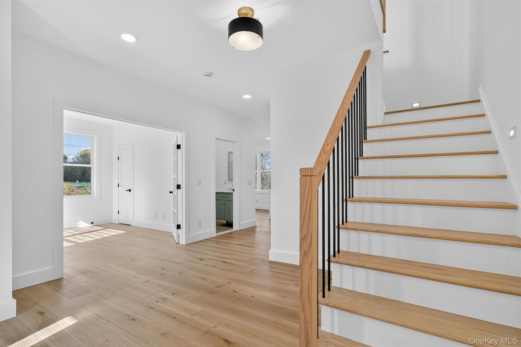 Single Family Bills  Ulster County, NY 12547, MLS-927018-7