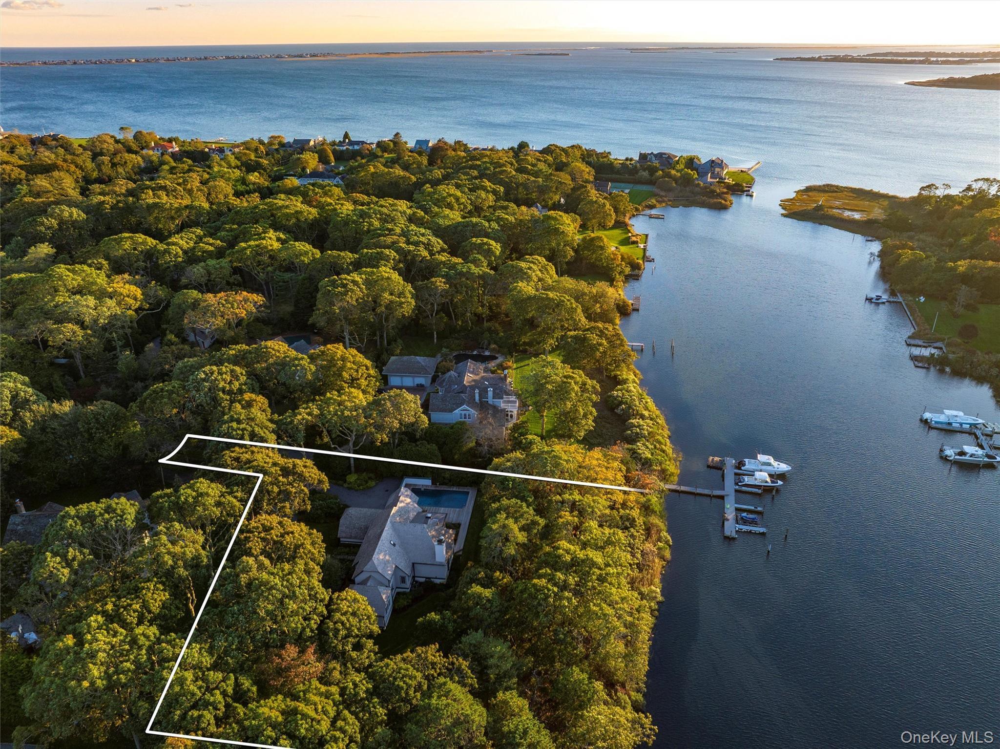 Single Family Fish Creek Suffolk County, NY 11960, MLS-927021-28