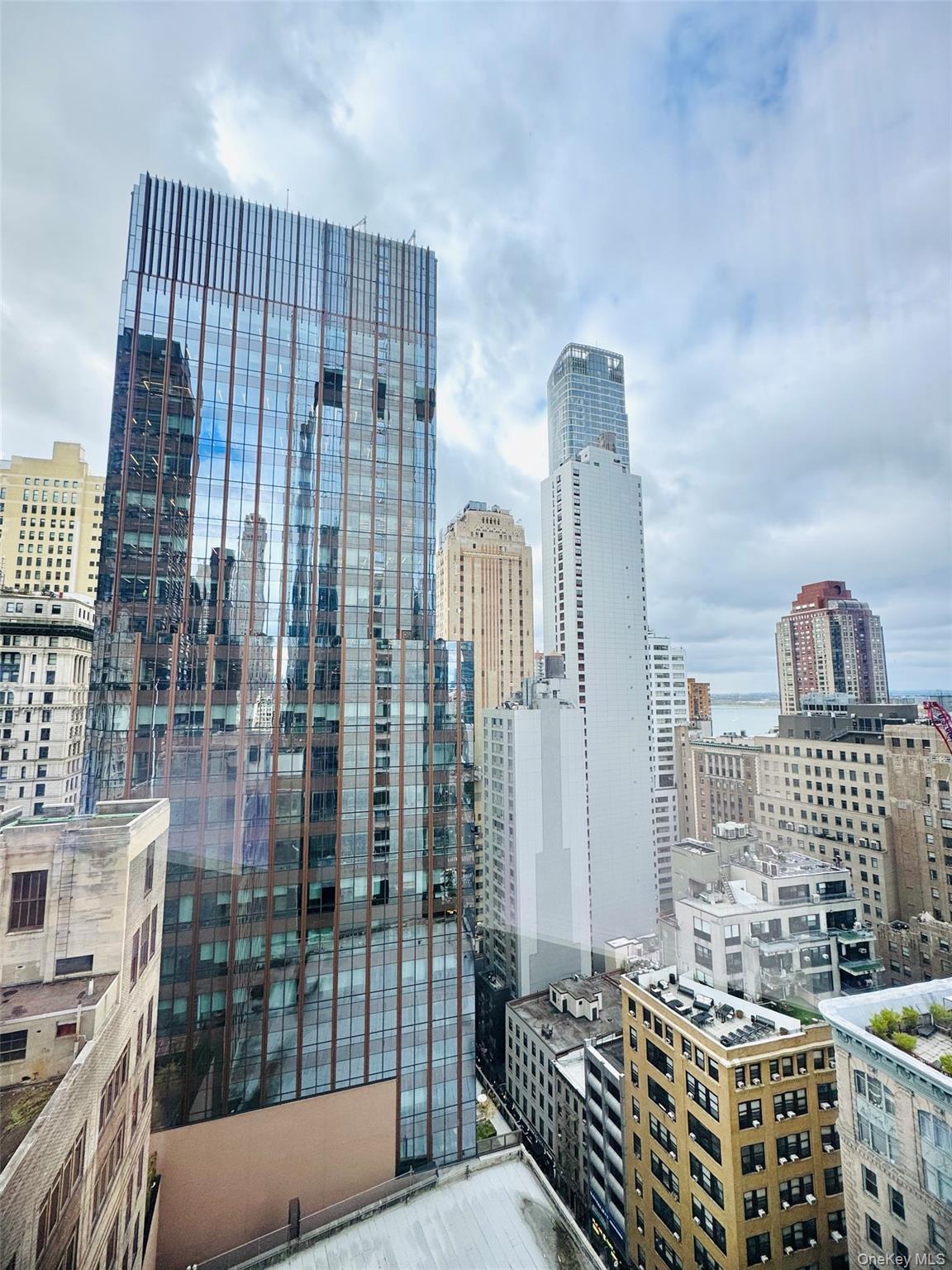 Apartment Greenwich Manhattan, NY 10006, MLS-927039-3