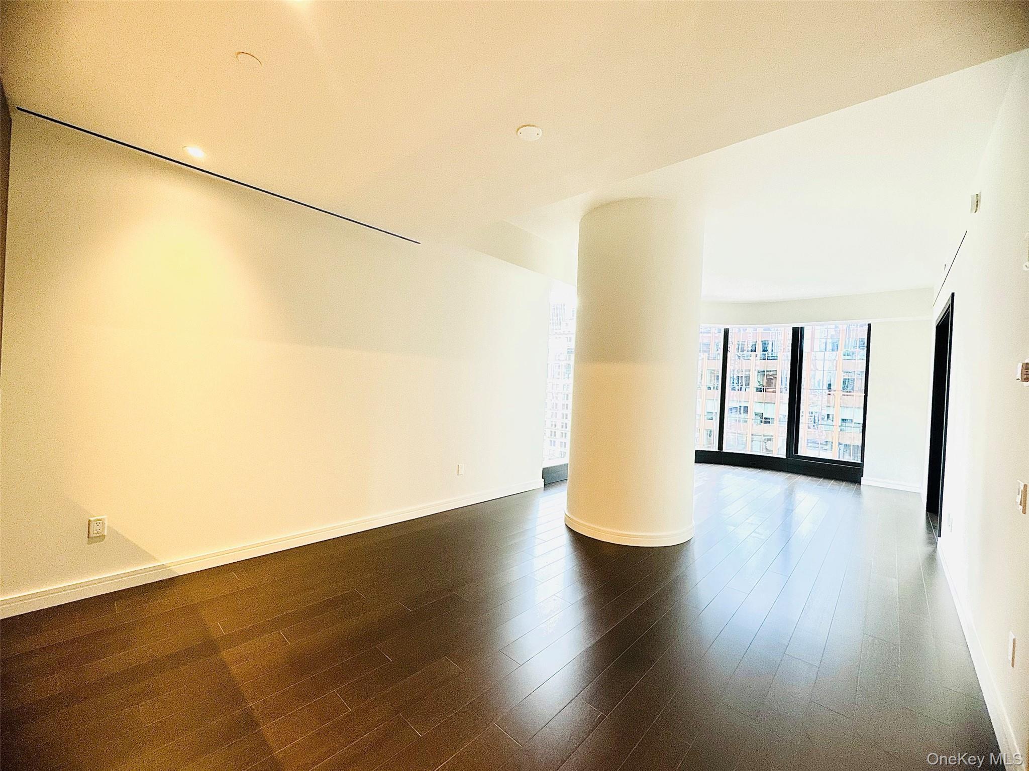 Apartment Greenwich Manhattan, NY 10006, MLS-927039-30