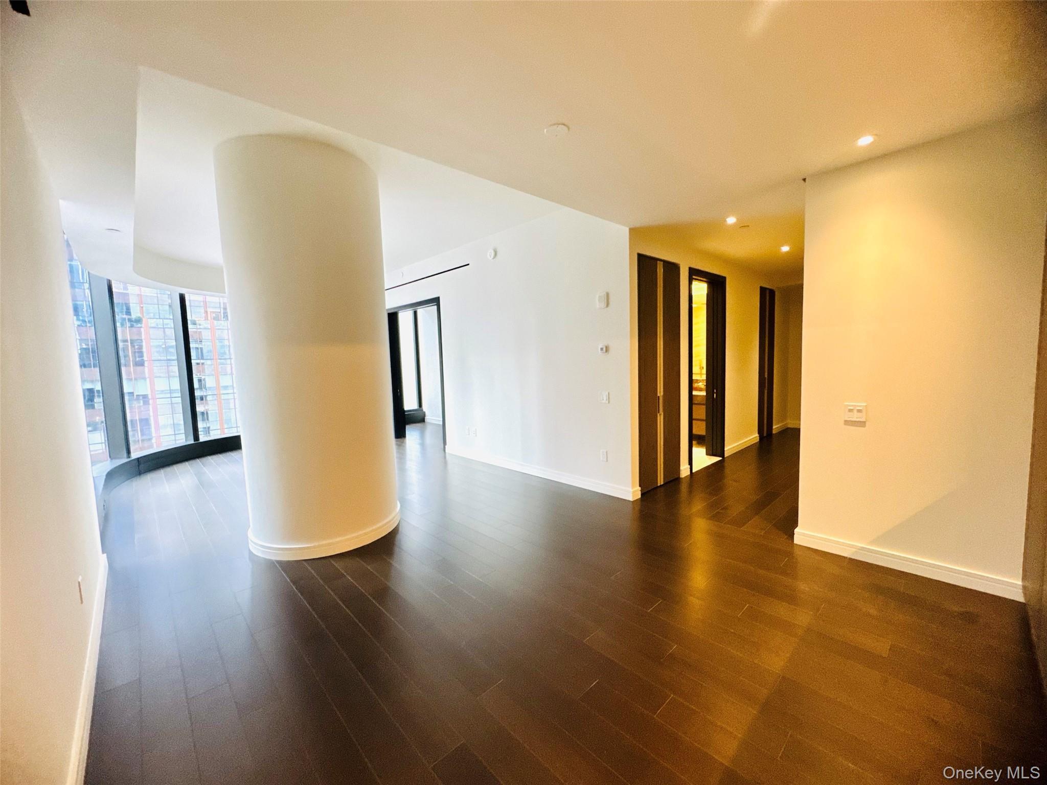 Apartment Greenwich Manhattan, NY 10006, MLS-927039-31