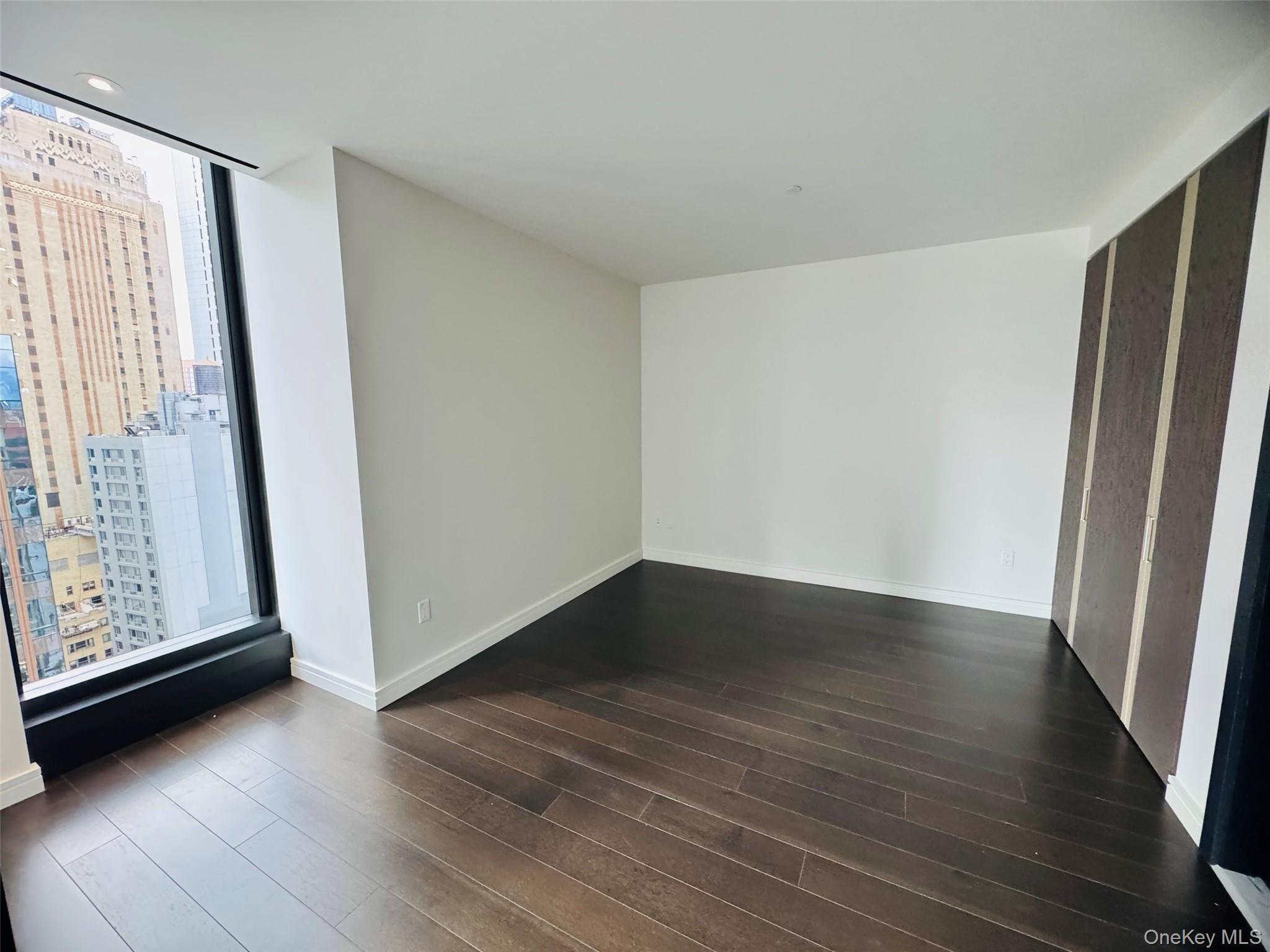Apartment Greenwich Manhattan, NY 10006, MLS-927039-33