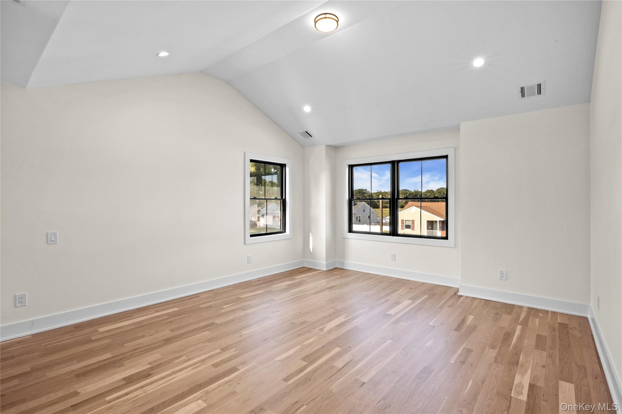 Single Family Dean Nassau County, NY 11801, MLS-927071-16