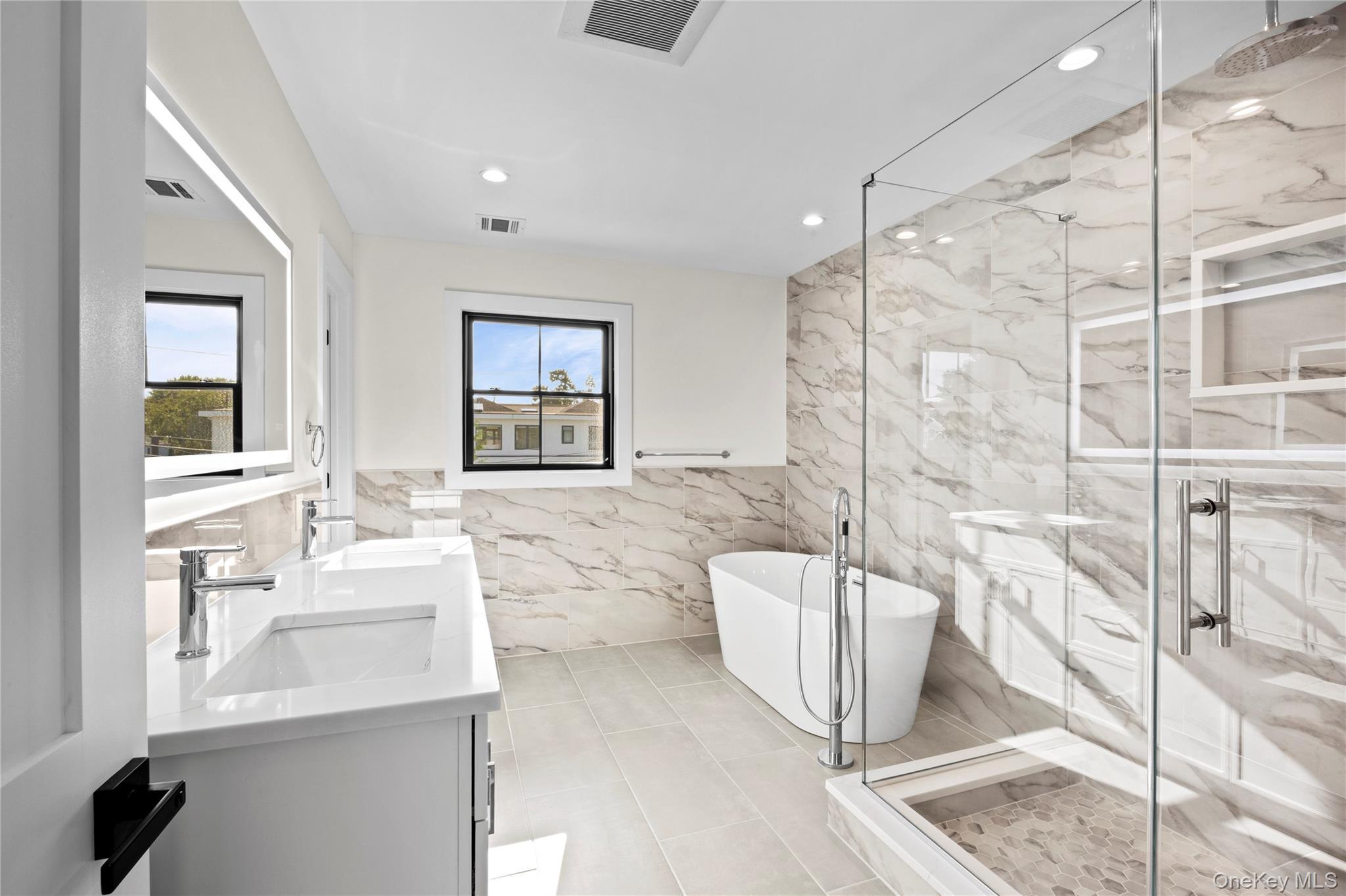 Single Family Dean Nassau County, NY 11801, MLS-927071-18