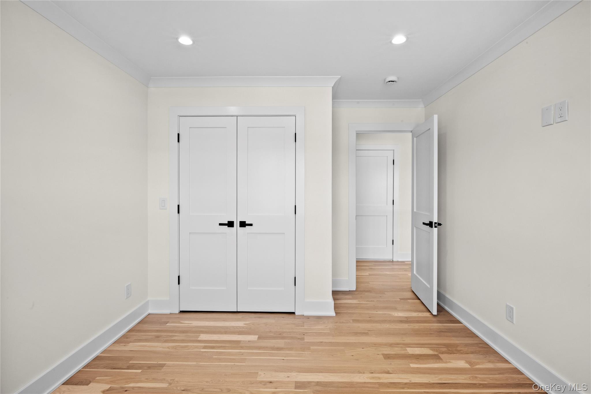 Single Family Dean Nassau County, NY 11801, MLS-927071-27