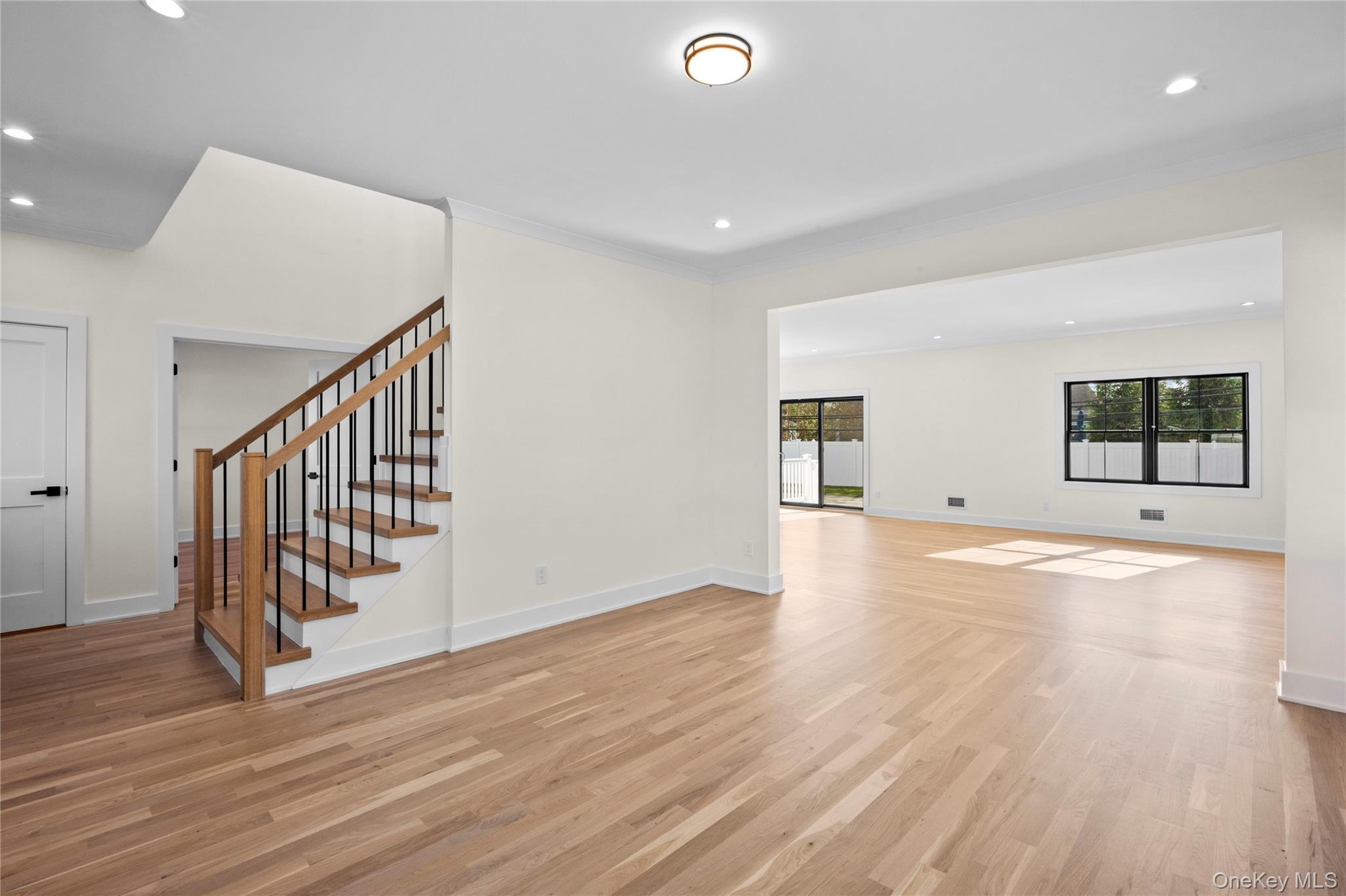 Single Family Dean Nassau County, NY 11801, MLS-927071-5