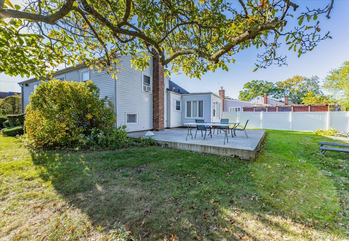 Single Family Ibsen Nassau County, NY 11598, MLS-927077-15