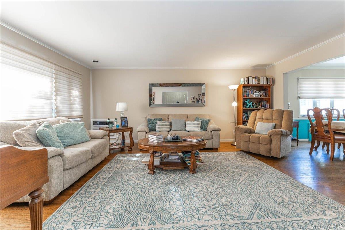 Single Family Ibsen Nassau County, NY 11598, MLS-927077-3