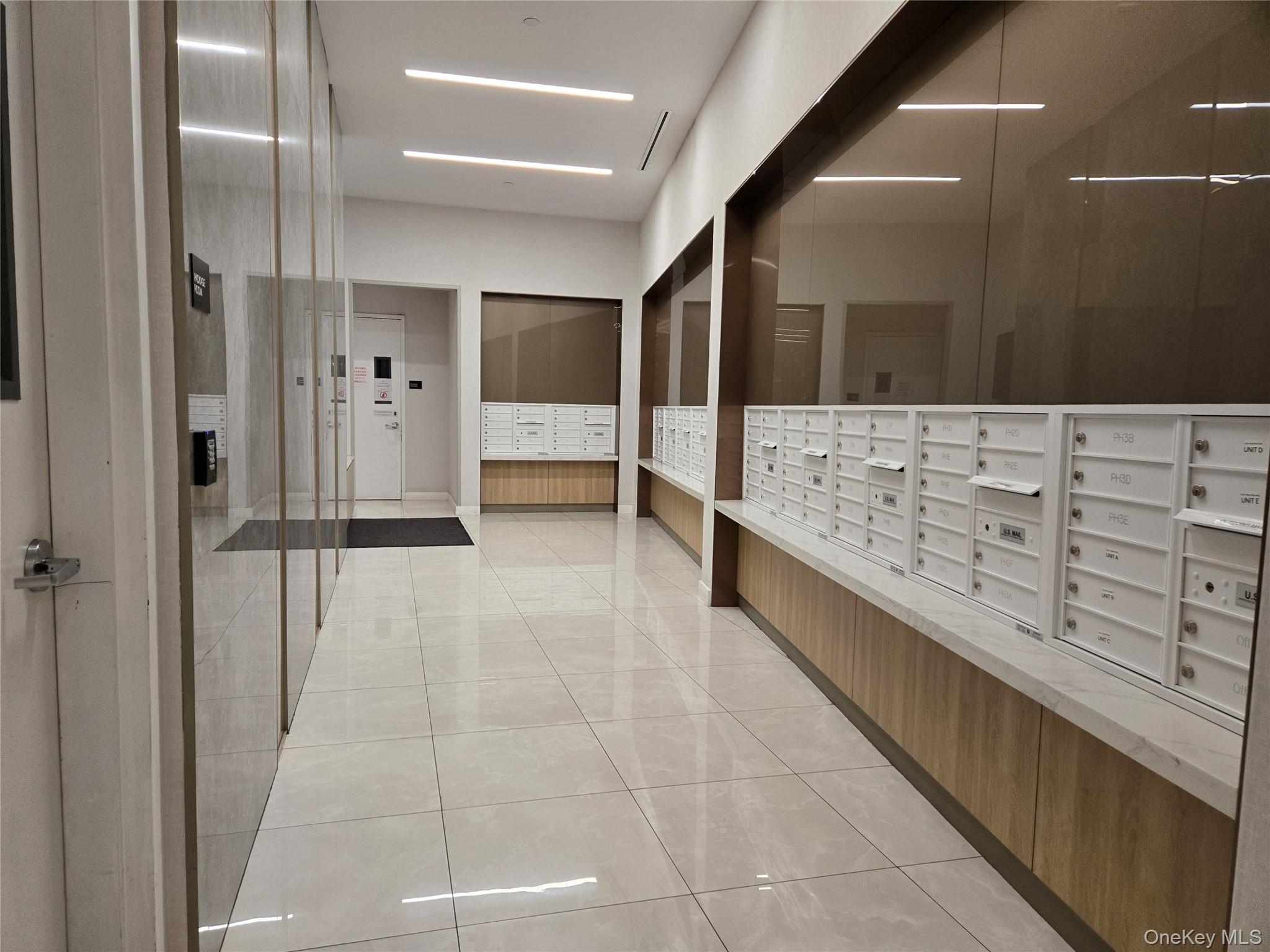 Condo Maple  Queens, NY 11355, MLS-927087-8