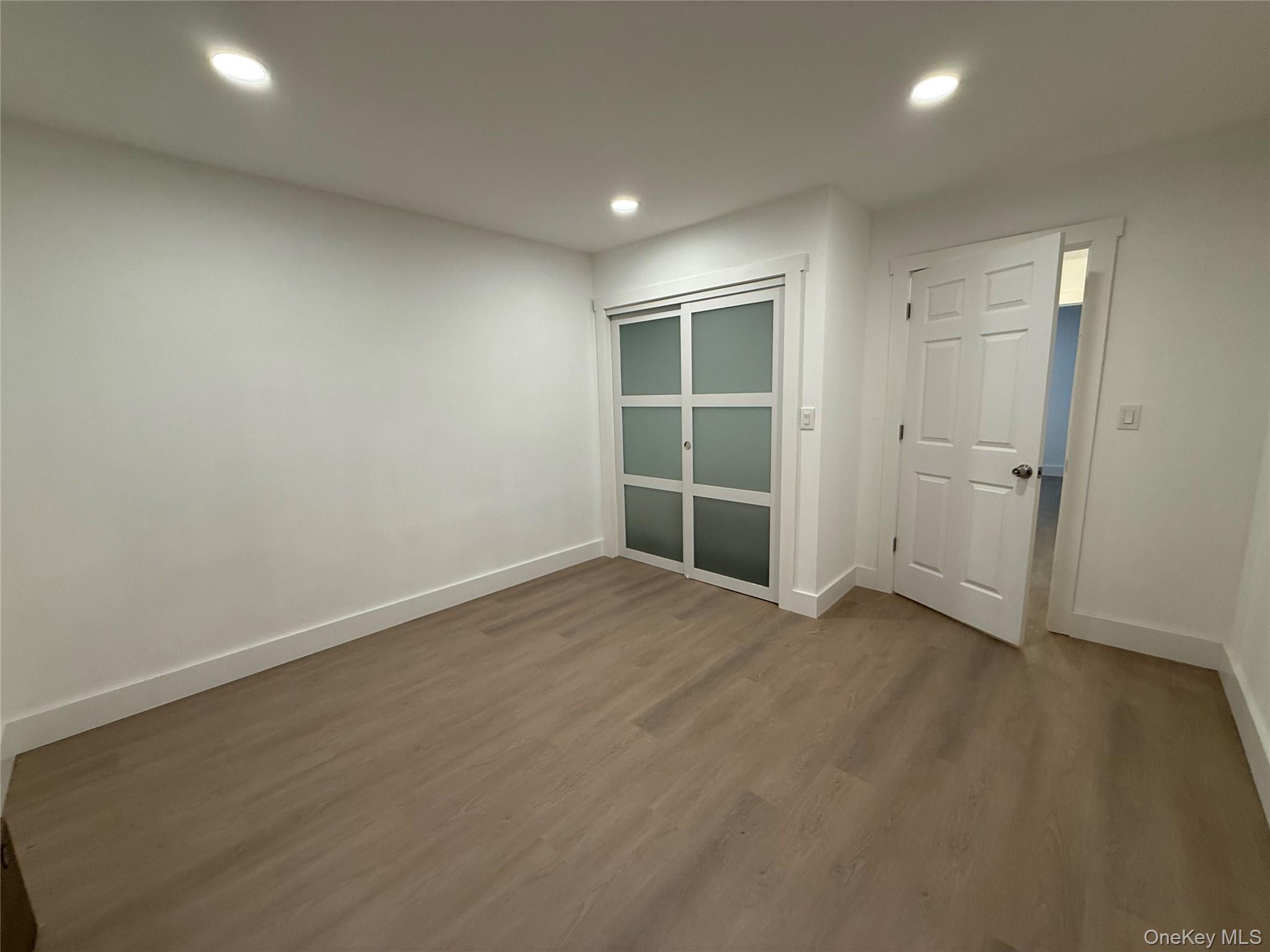 Single Family 70th  Queens, NY 11367, MLS-927094-6