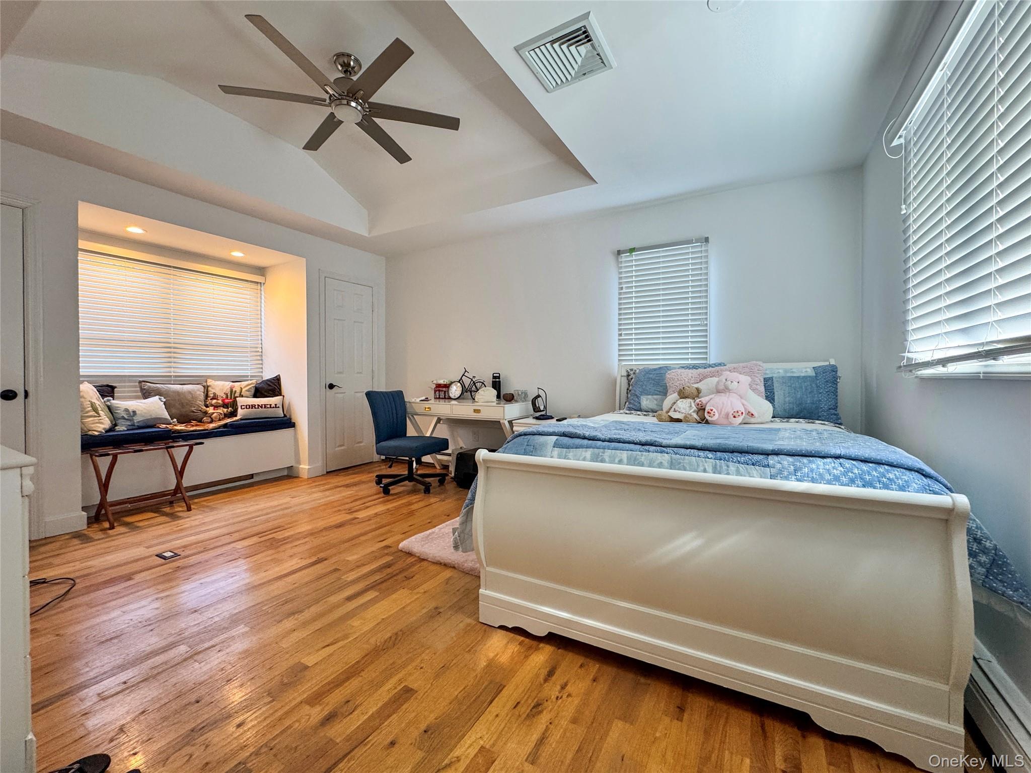 Single Family South Suffolk County, NY 11977, MLS-927095-17