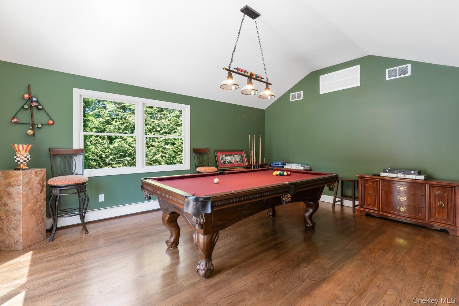 Single Family South Road  Suffolk County, NY 11977, MLS-927095-25