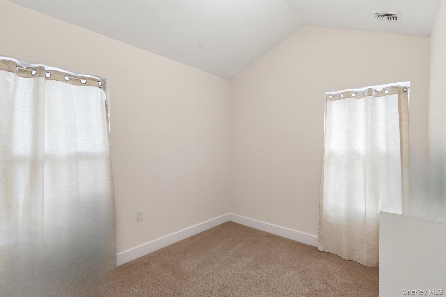 Single Family Dr Suffolk County, NY 11967, MLS-927103-17