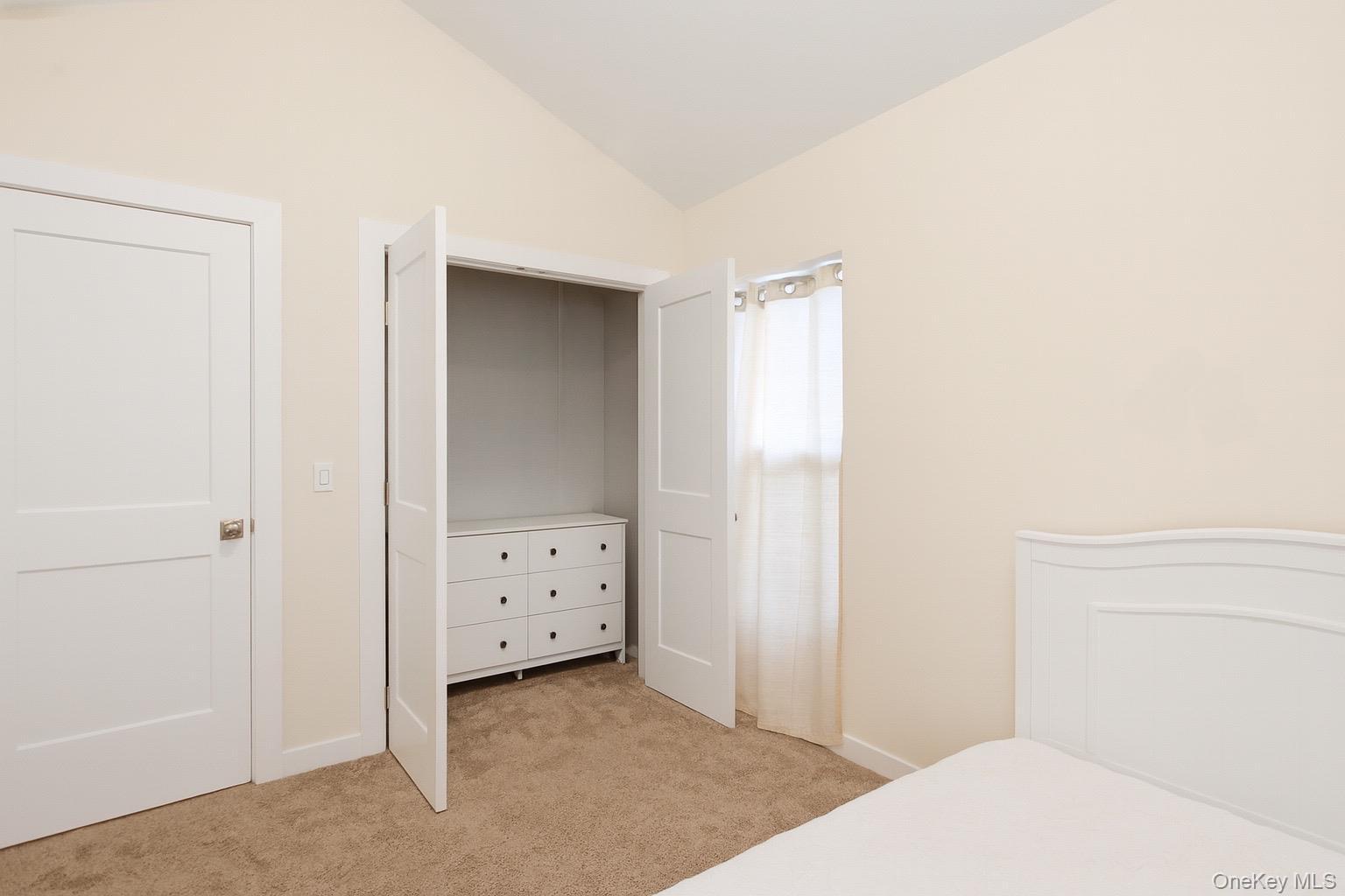 Single Family Dr Suffolk County, NY 11967, MLS-927103-18