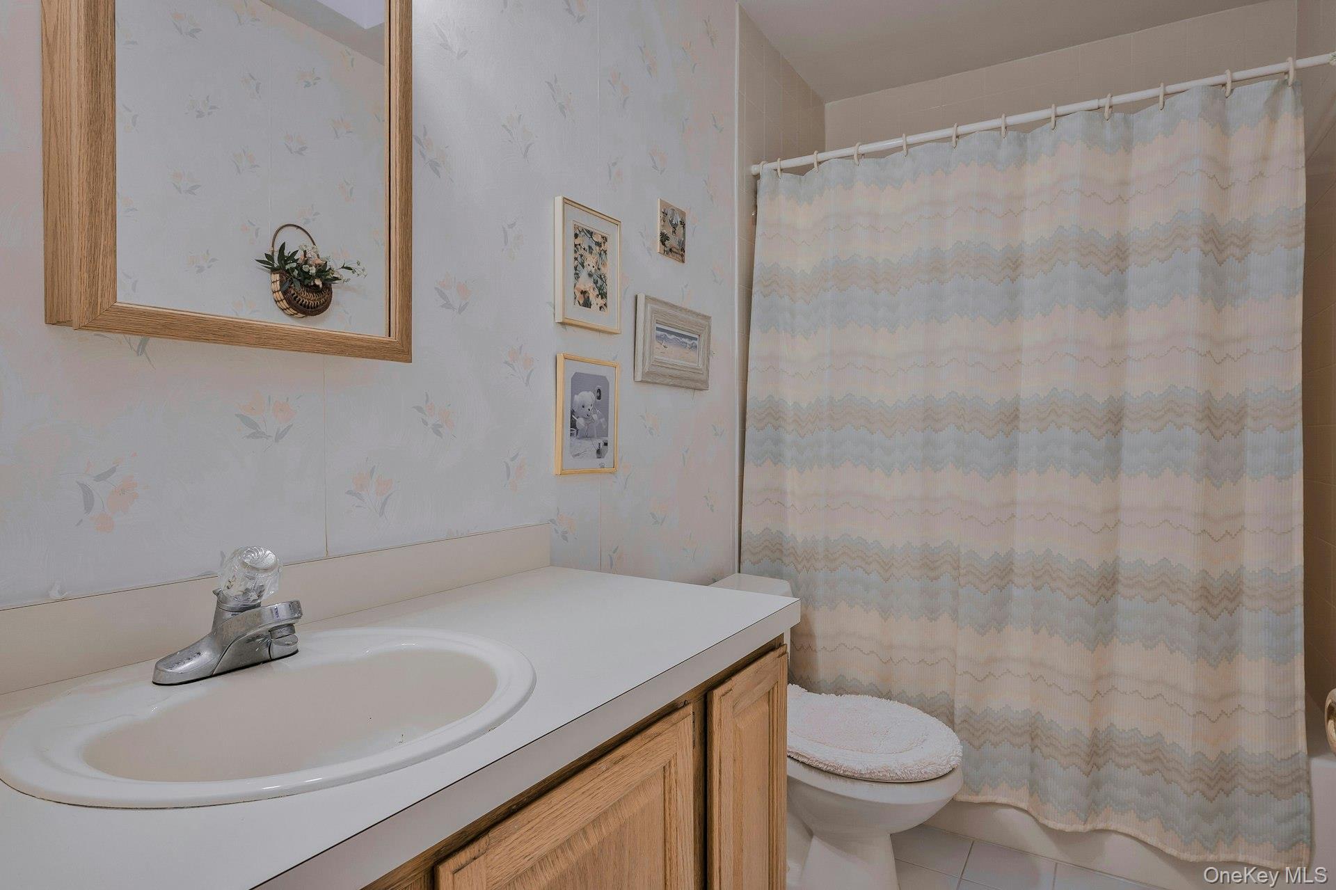 Single Family High Meadow  Suffolk County, NY 11901, MLS-927104-22