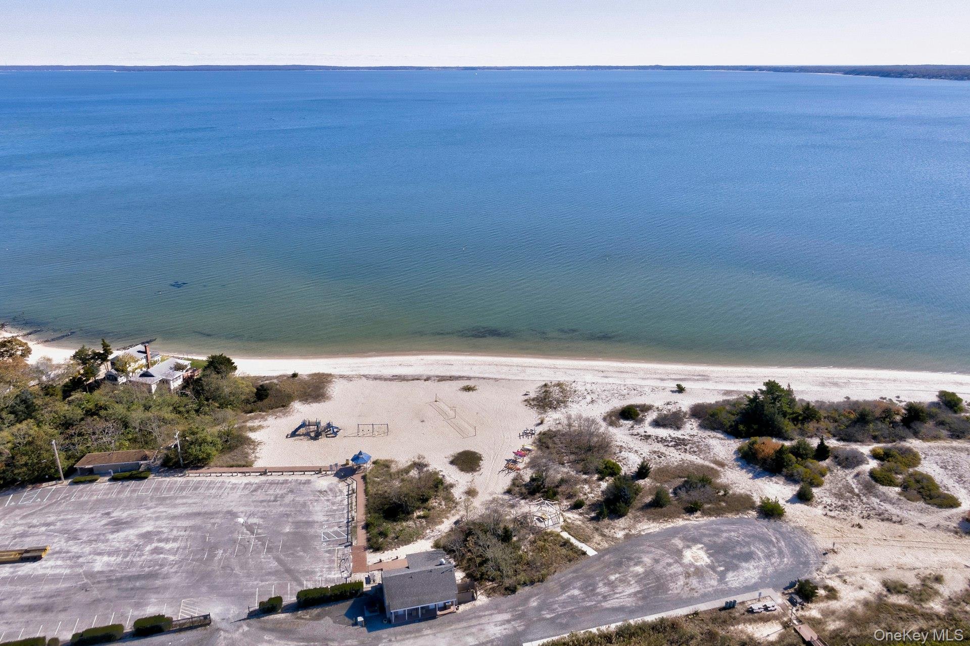 Single Family High Meadow  Suffolk County, NY 11901, MLS-927104-25