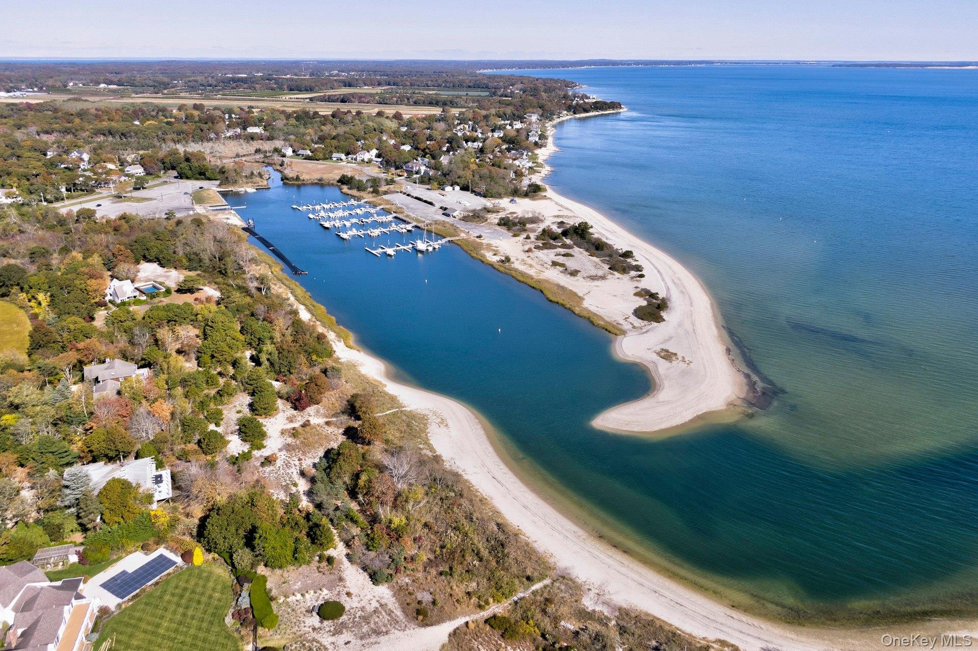 Single Family High Meadow  Suffolk County, NY 11901, MLS-927104-26